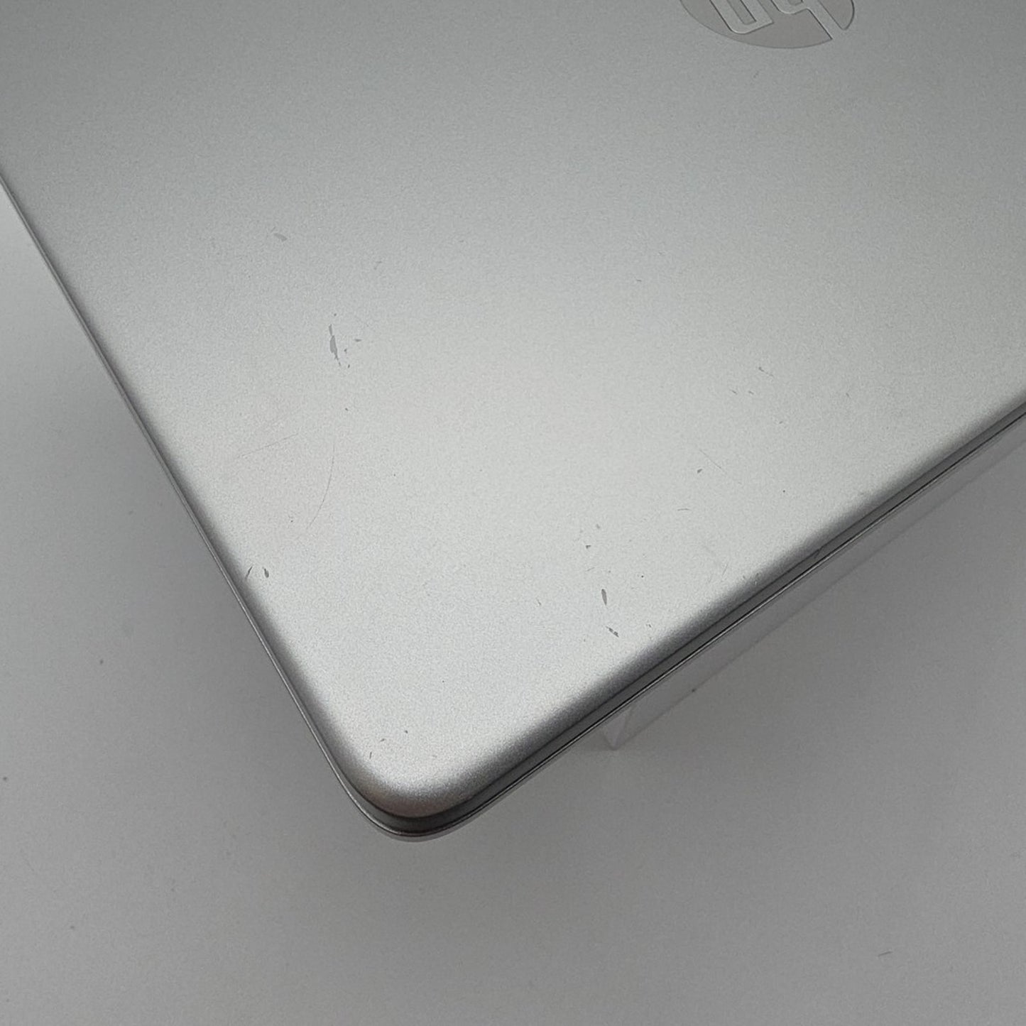 HP 15-dy5033dx 15.6" HD Touch i3-1215U 8GB 256GB SSD W11H Laptop