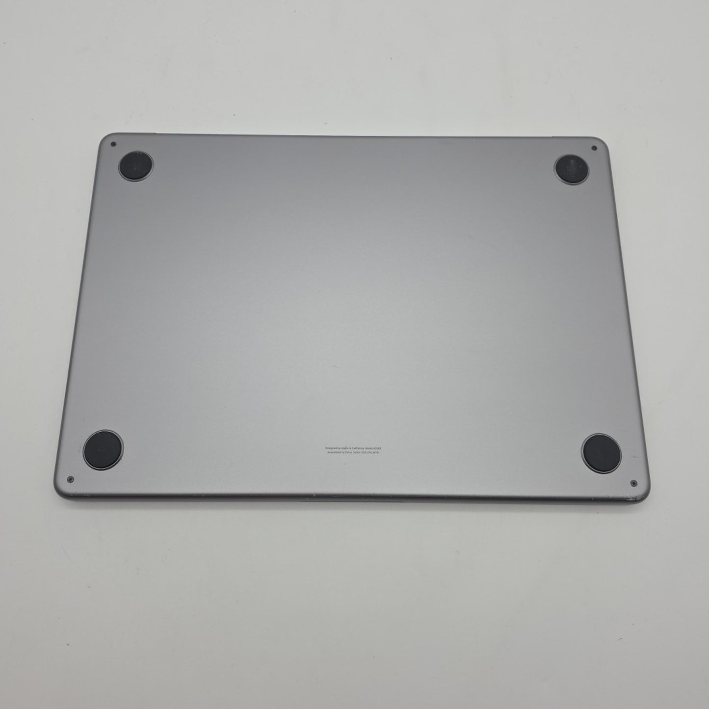 Apple MacBook Air 13.6" (256GB SSD, M2, 8GB) Laptop MLXW3LL/A L136