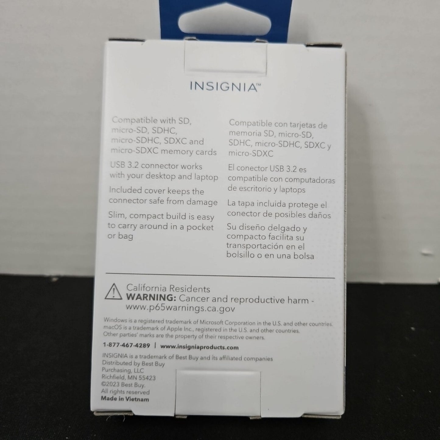 Insignia USB 3.0 SD microSD Memory Card Reader for Laptops Desktops Mac PC black