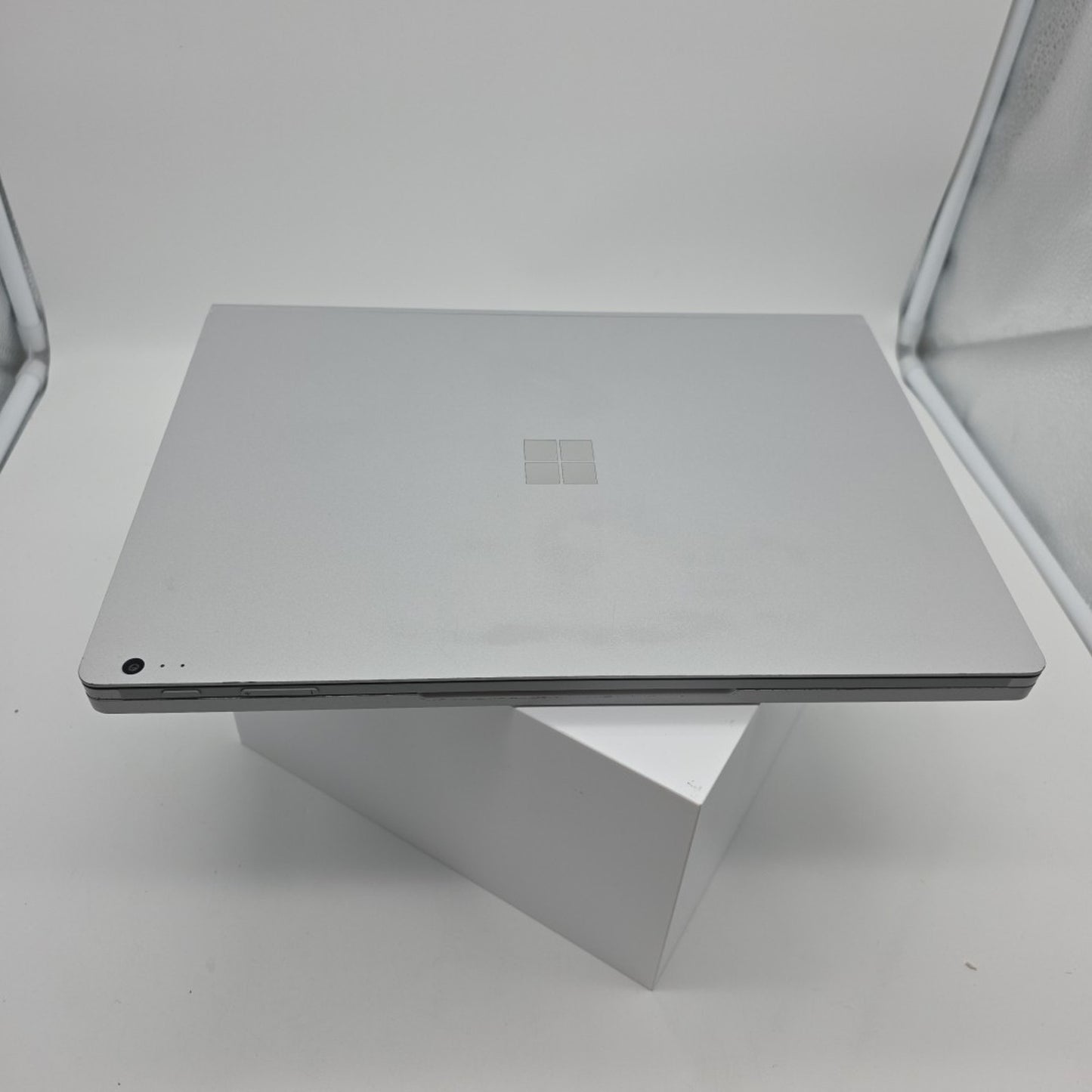 Microsoft Surface Book 2 13.5 I7-8650U GTX 1050 16GB 512GB 13" L82