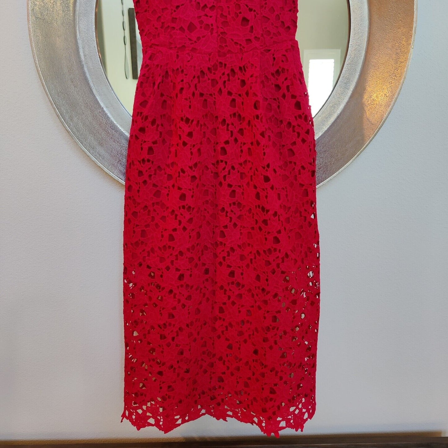 ASTR the label Sleeveless Lace Fit & Flare Midi Dress Red Size Medium