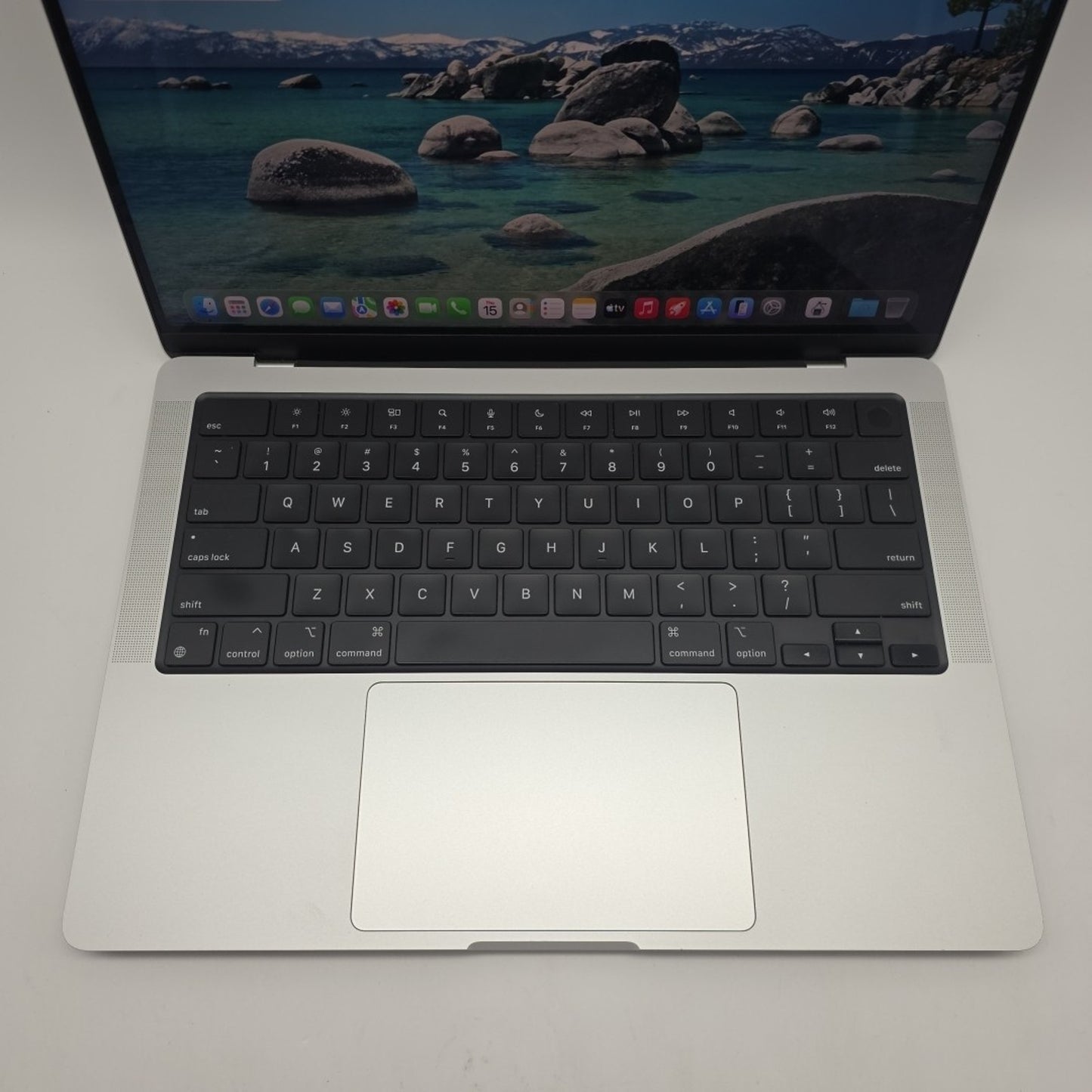 Apple MacBook Pro 2021 14" Laptop M1 Pro 512GB SSD 16GB RAM L208