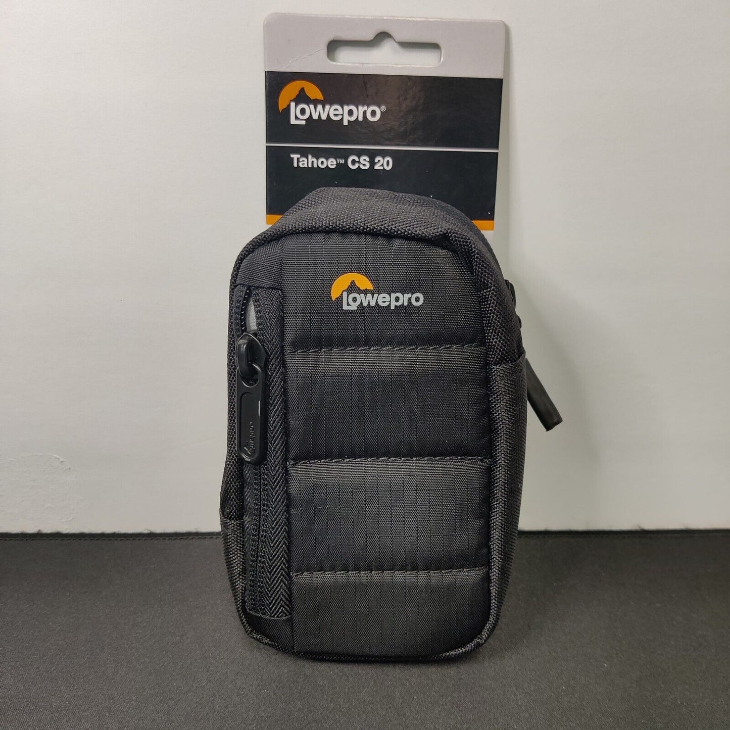 Lowepro Tahoe CS 20 Camera Case Bag Black Padded with Strap- Black