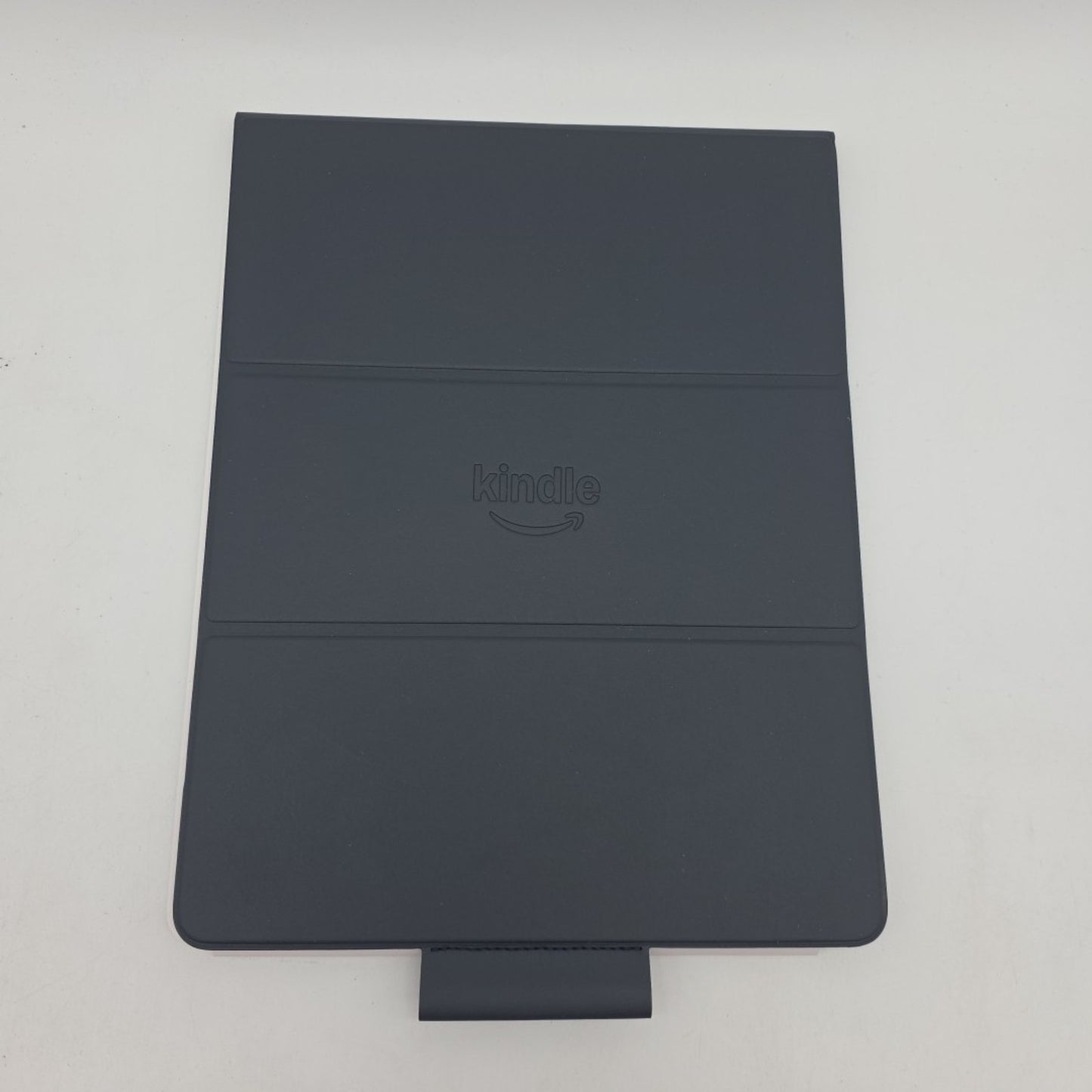 Kindle Scribe Executive Folio Cover w/ Magnetic Attachment, Graphite Gray 2025