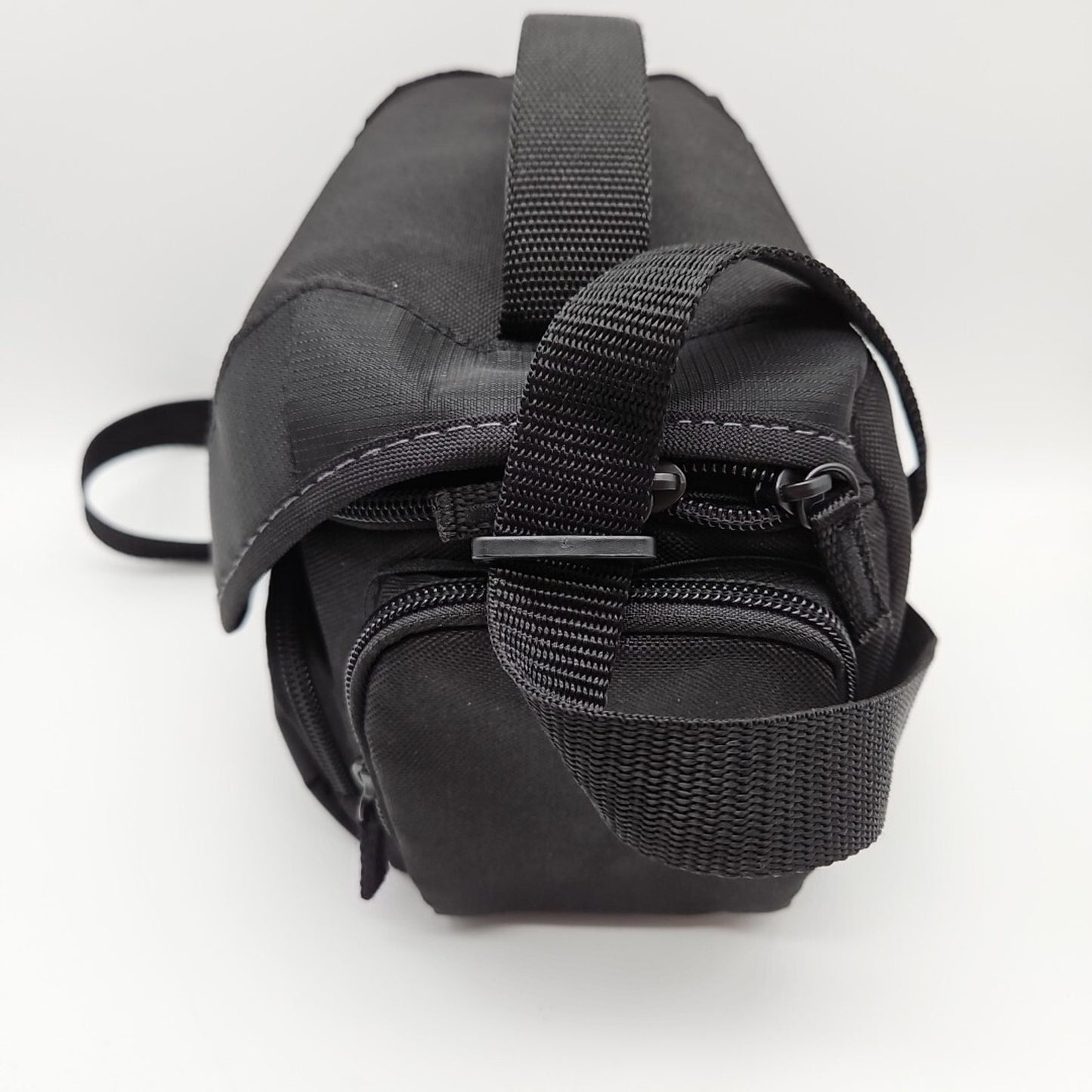 Sony LCS-U21 Soft Carrying Case for Cyber-Shot and Alpha NEX Cameras (Black)