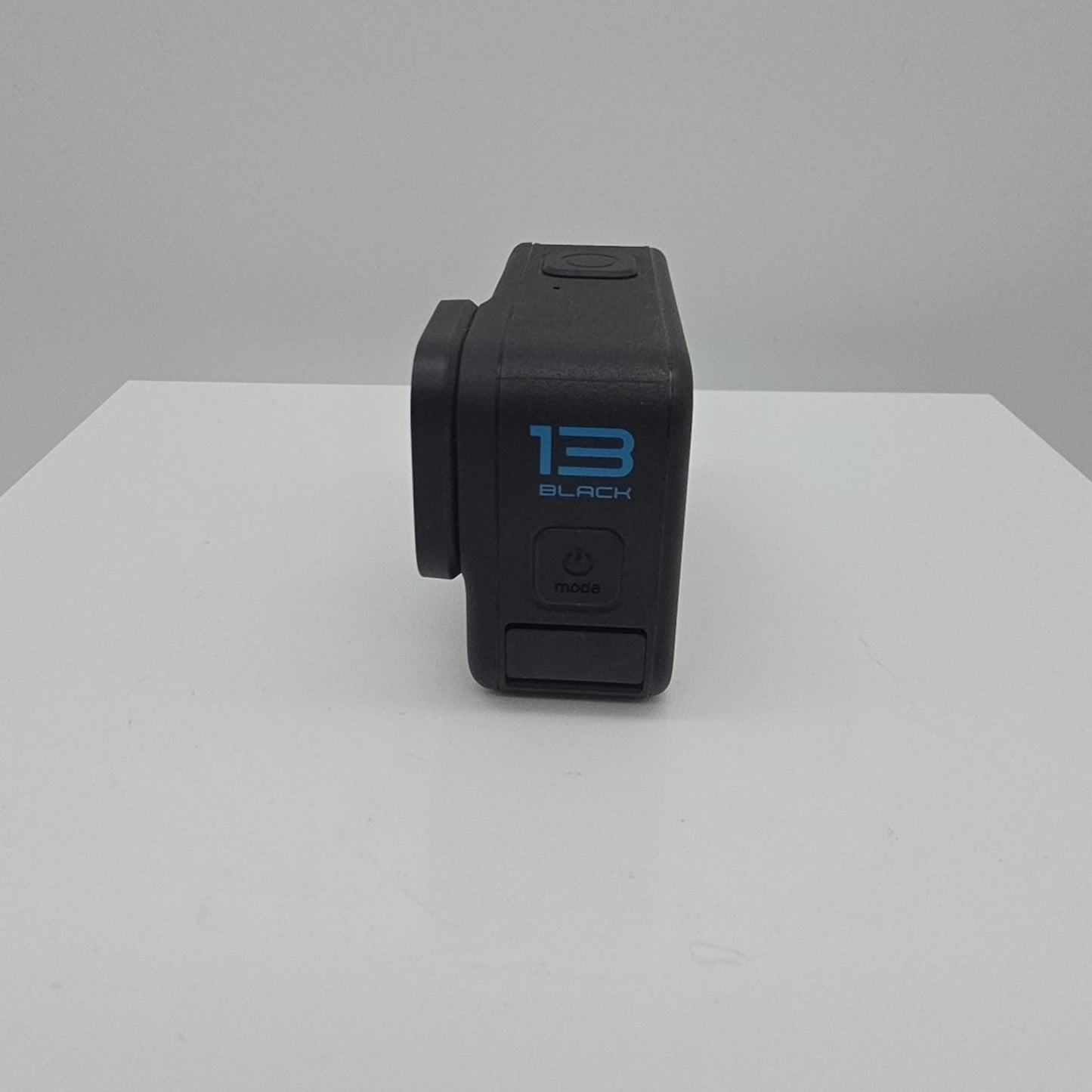 GoPro HERO13 Black 5.3K Action Camera DEFECT Static Screen