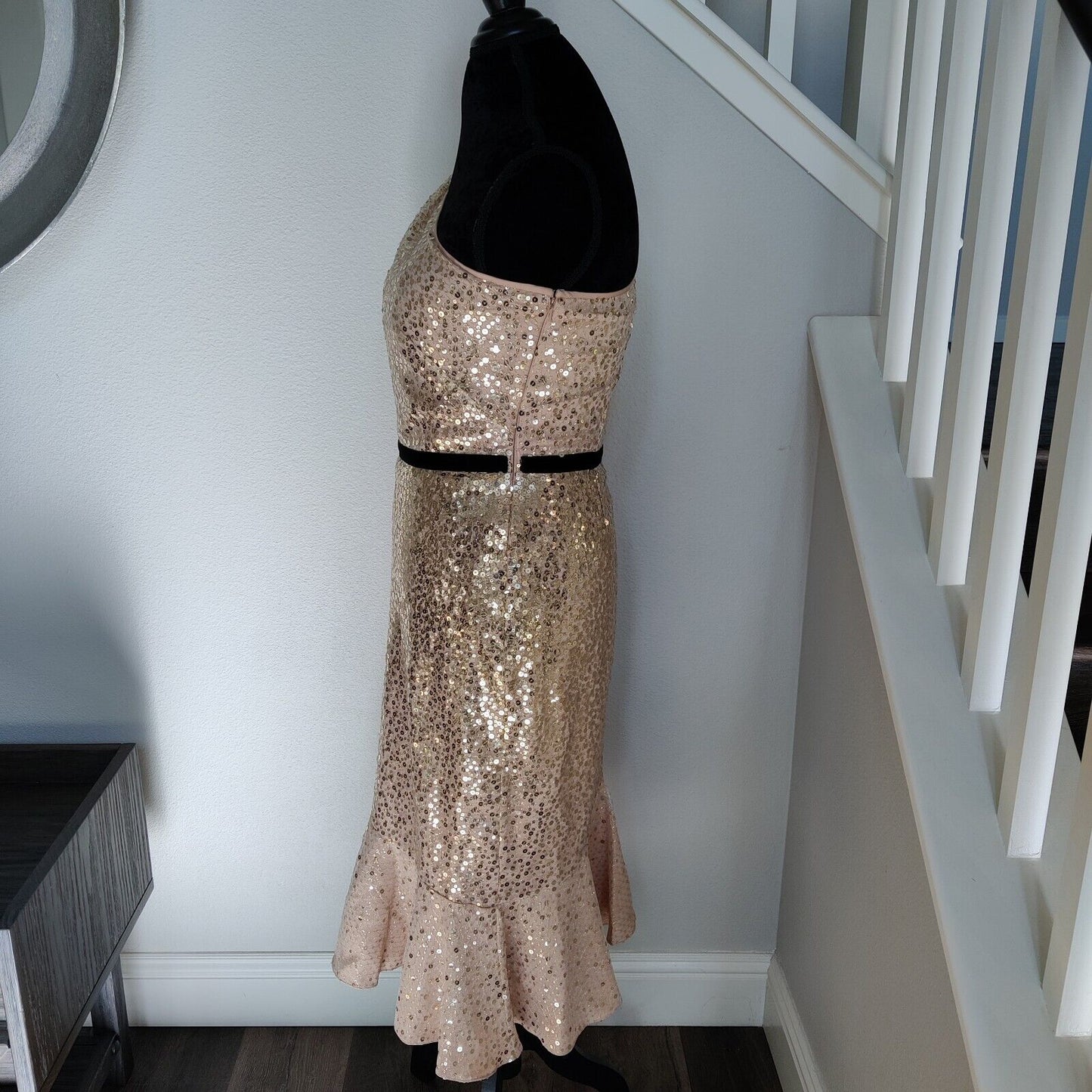 Marchesa Notte Dress Size 4 Champagne Gold Sequin One Shoulder