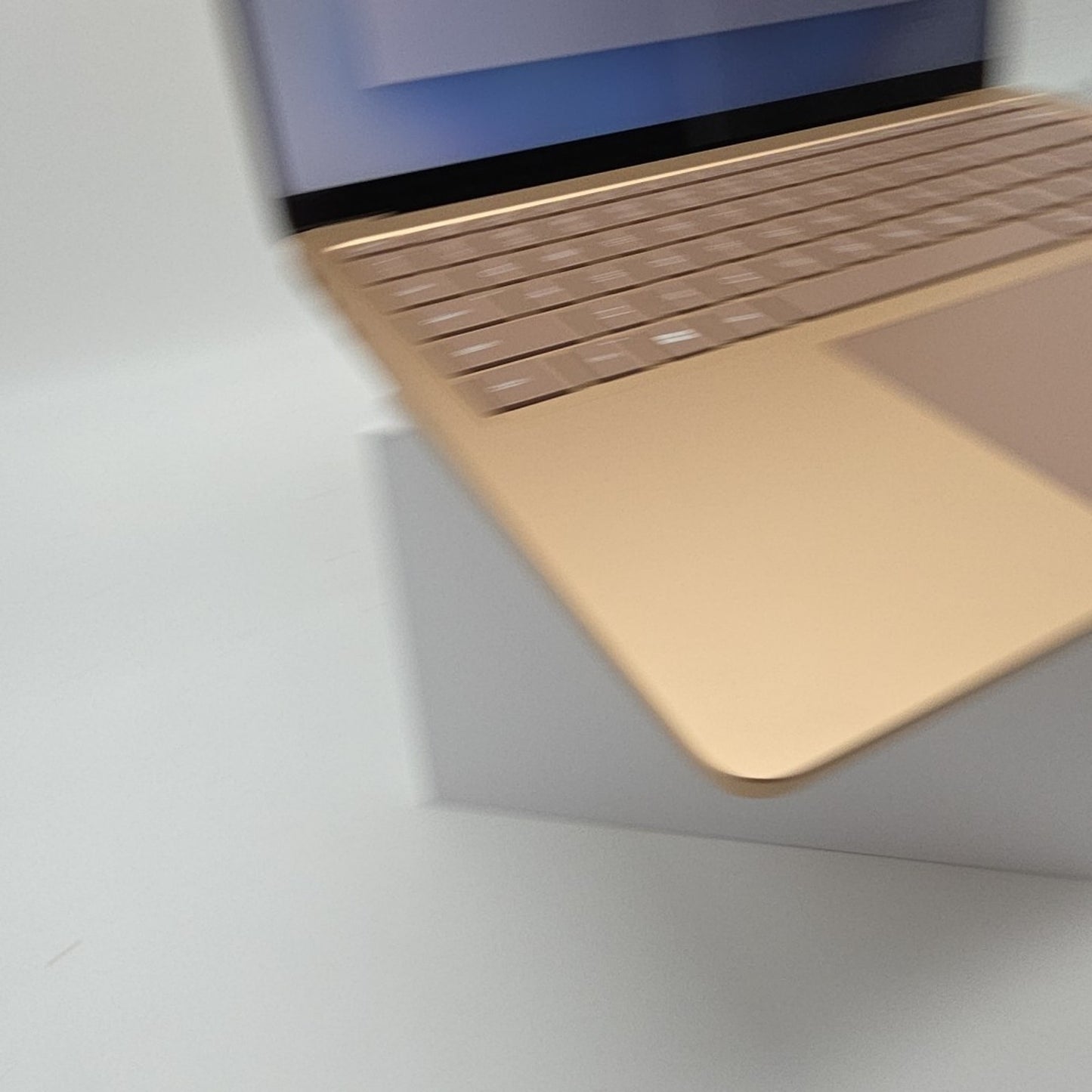 Microsoft Surface Laptop 7 2036 13.8" Touch Snapdragon X Plus 16GB 512GB W11H 89