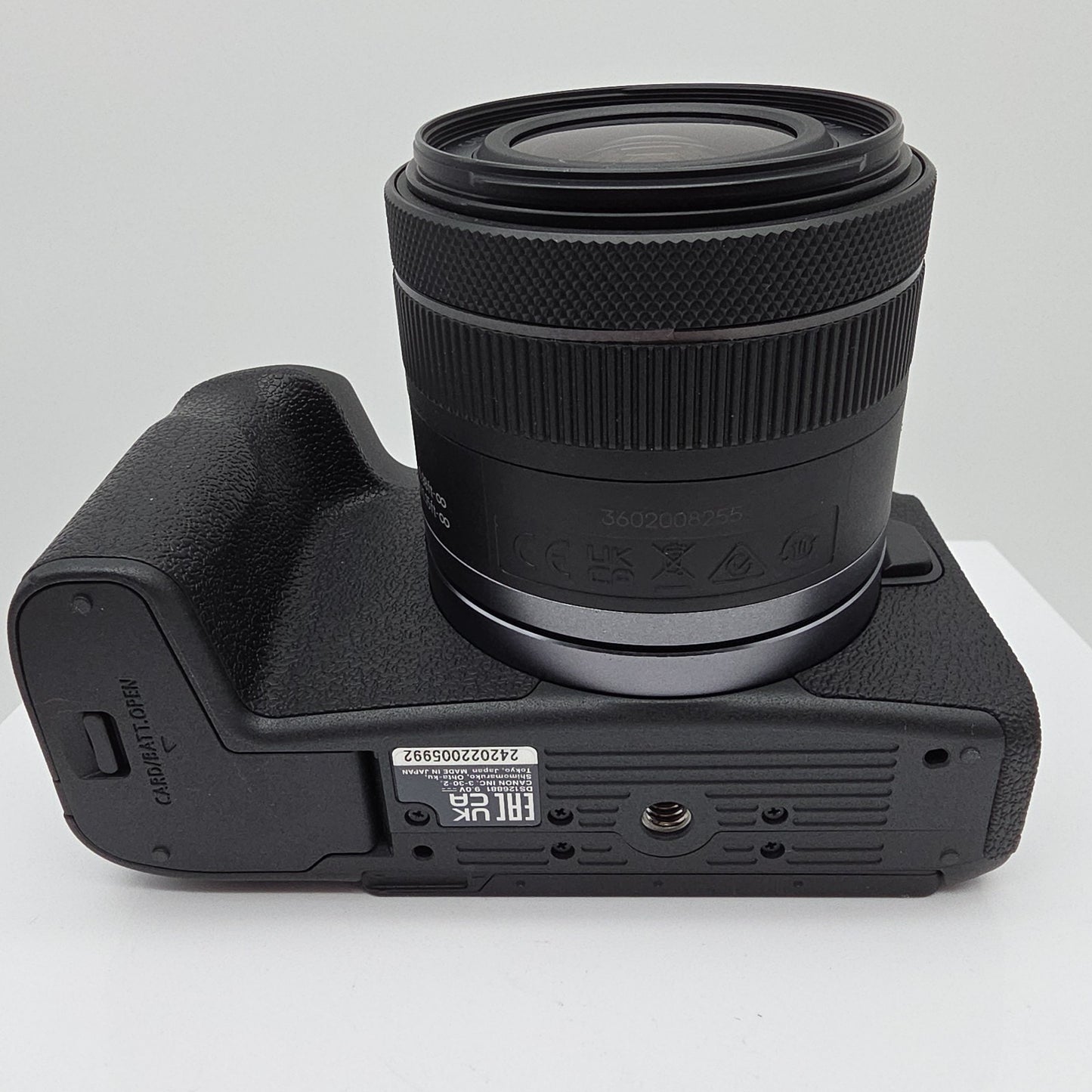 Canon EOS R8 Mirrorless Camera with RF 24-50mm f/4.5-6.3 IS STM SN 5992