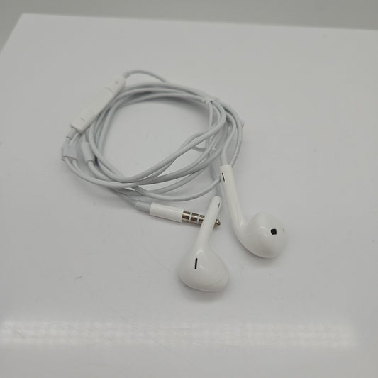 Apple EarPods Headphone Plug 3.5mm MWU53AM/A