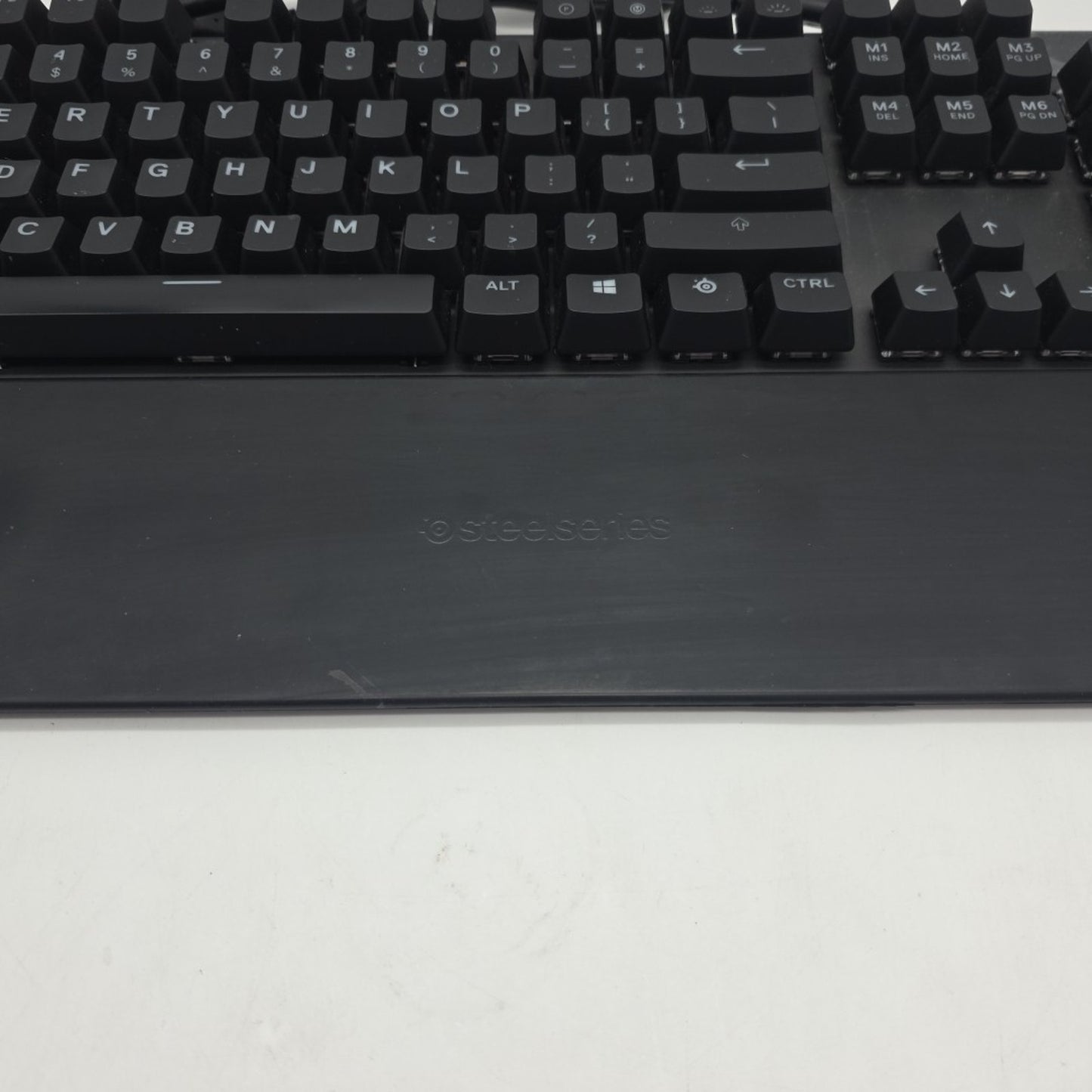 SteelSeries - Apex Pro V2 Full Size Wired Mechanical Gaming Keyboard - Black -