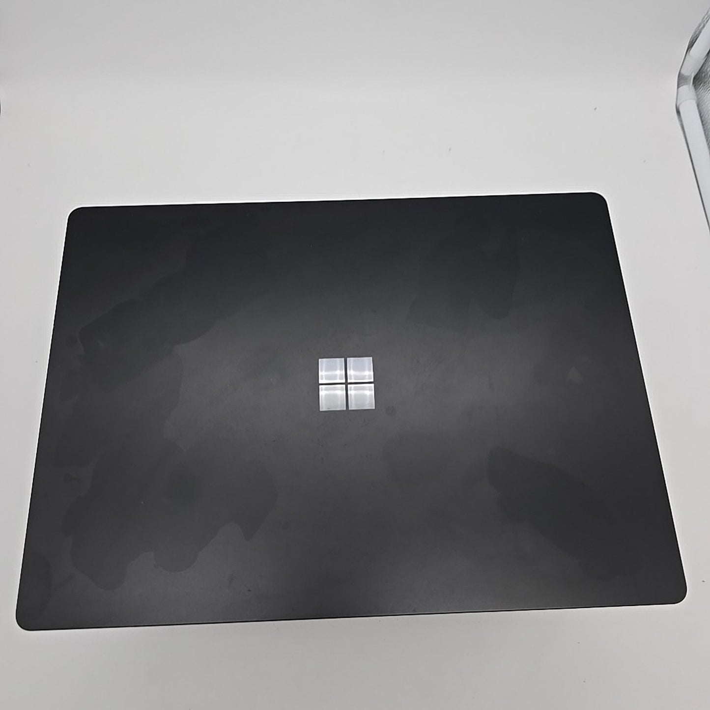 Microsoft Surface Laptop 3 13.5” Touchscreen, i7, 16GB RAM, 512GB - L38