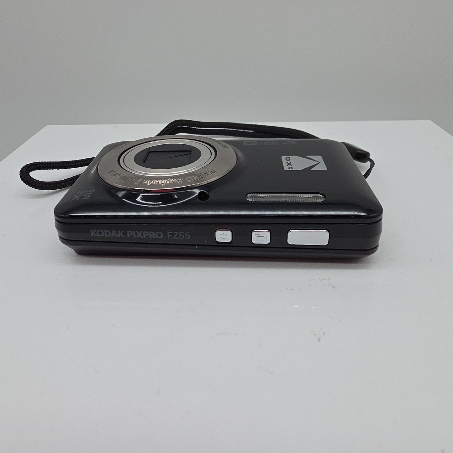 Kodak Pixpro FZ55 Black Digital Camera 5x Zoom 16MP with Battery