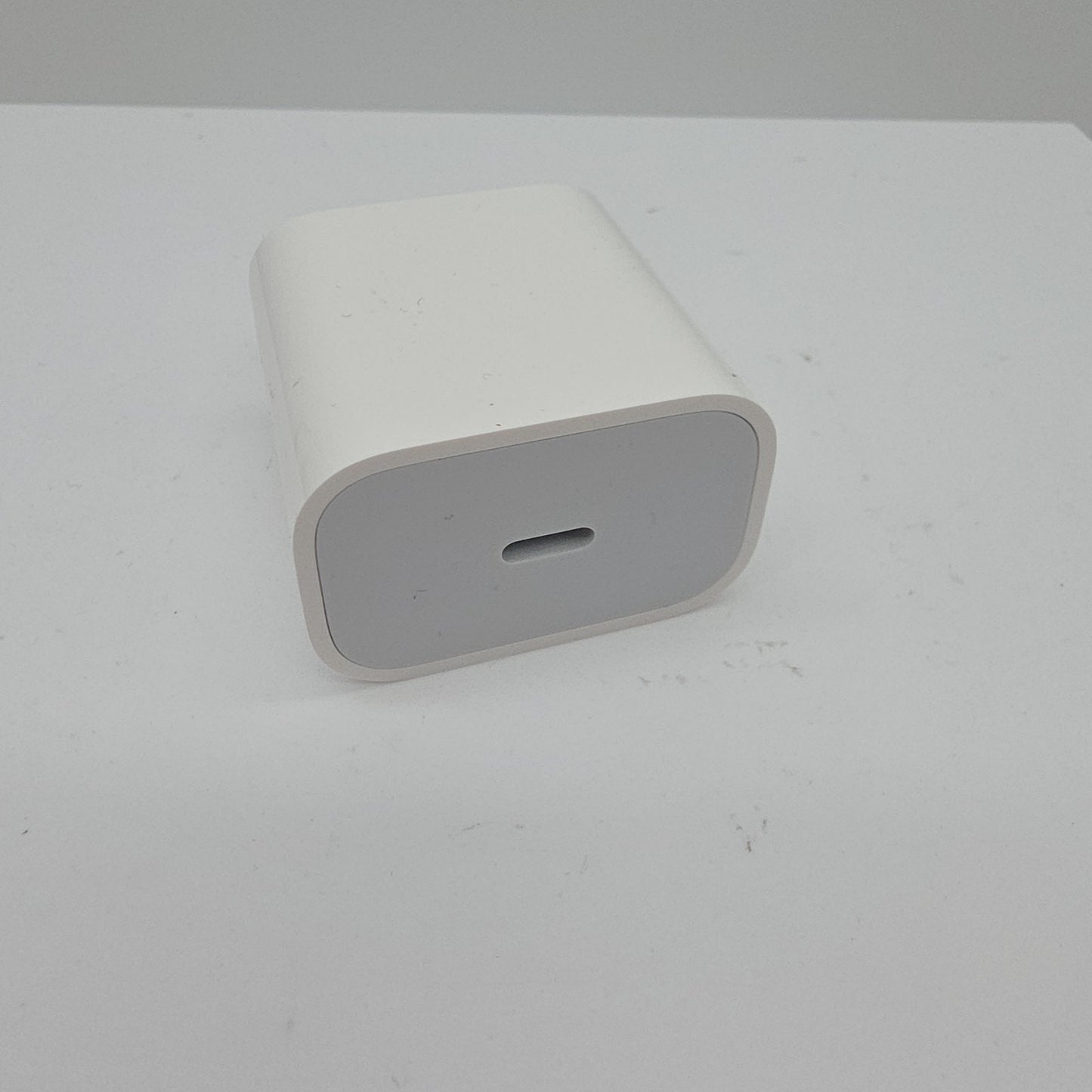 Apple USB-C 20W Power Adapter