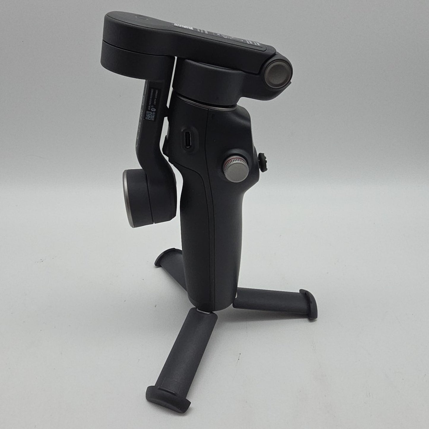 DJI Osmo Mobile 7 Smartphone 3-Axis Gimbal Stabilizer NO ACCESSORIES