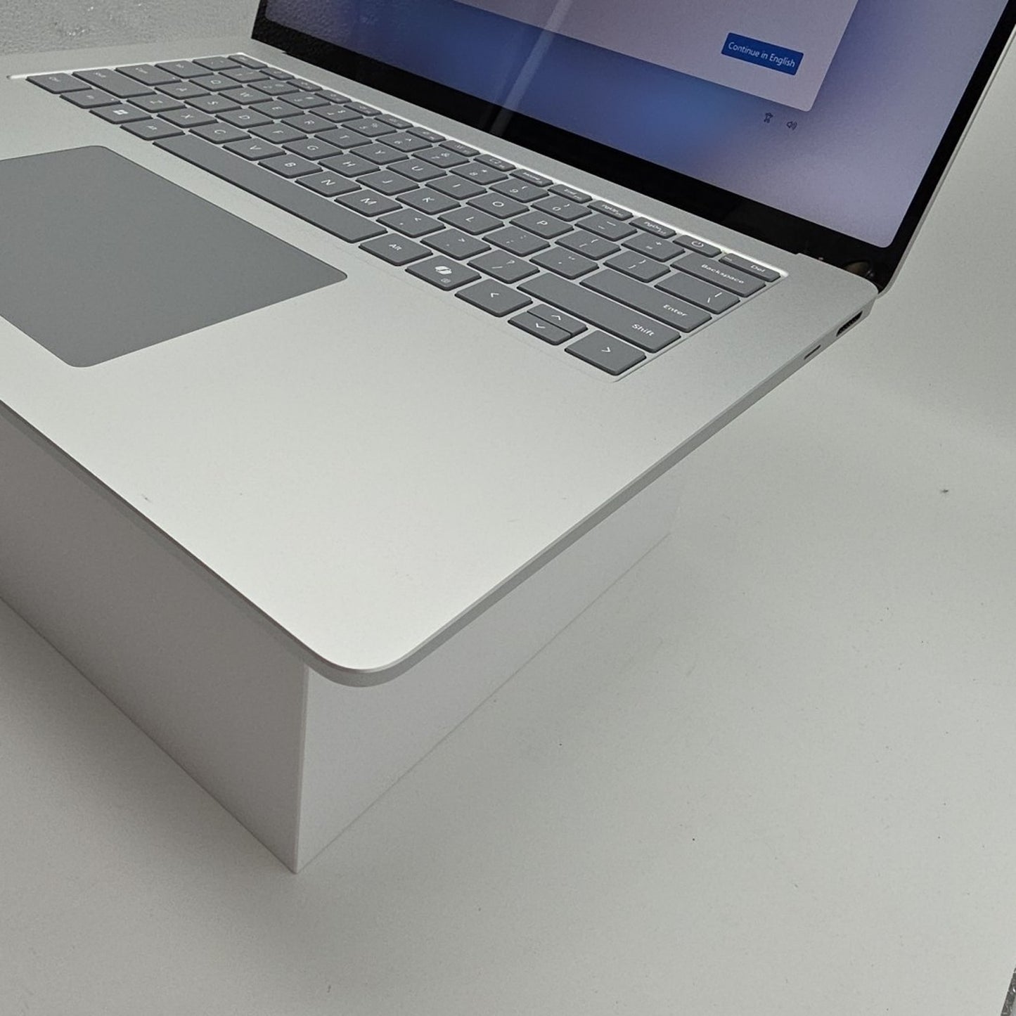 Microsoft Surface Laptop 7 – 15" Touch – Snapdragon X Elite – 16GB RAM-512GB L85