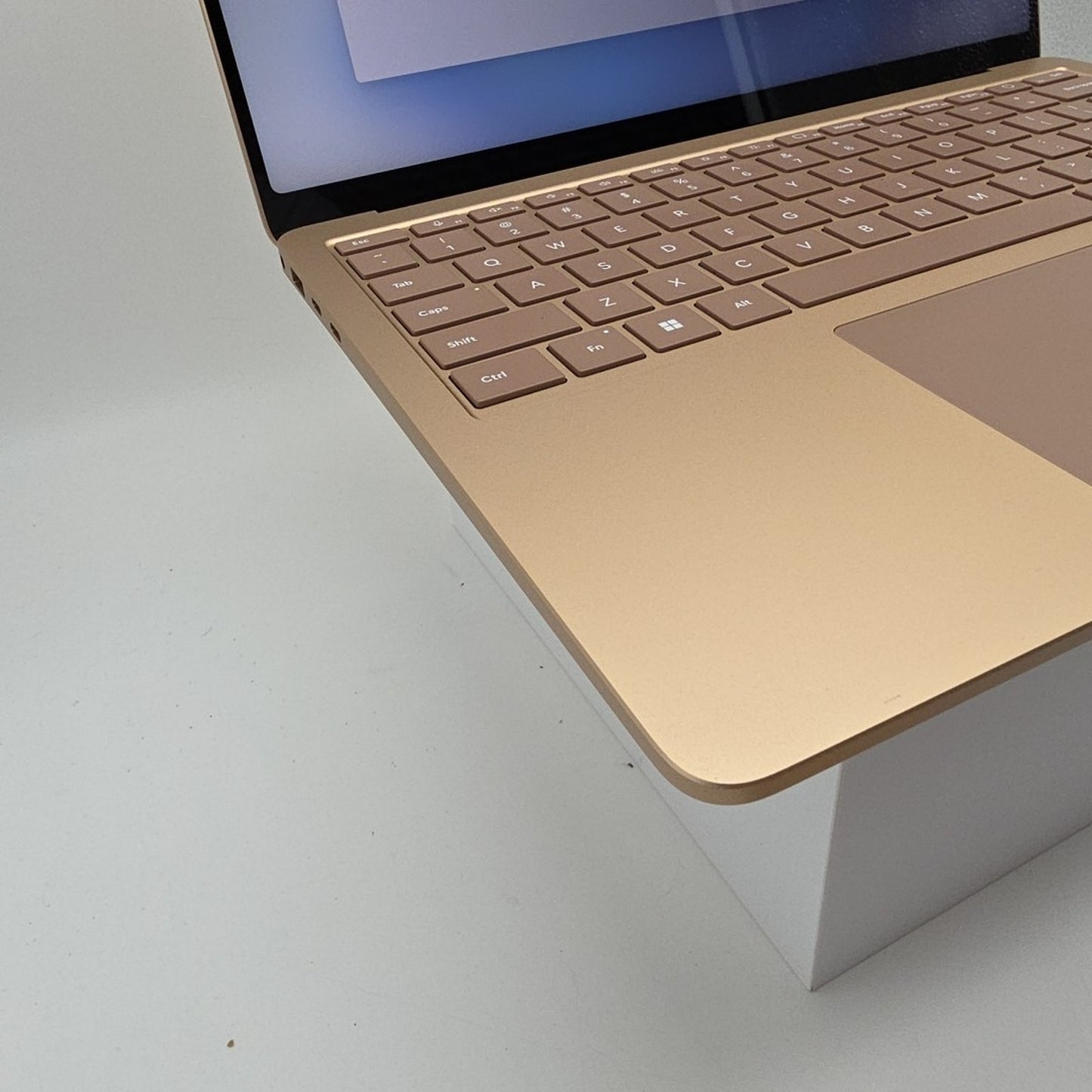 Microsoft Surface Laptop 7 Copilot+PC 13.8" Touch X Elite 16GB/512GB/Dune L74