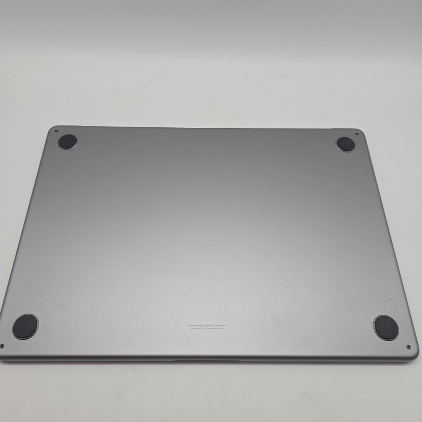 2023 Apple MacBook Air 15" M3 10 Core 16GB RAM 512GB SSD A3114 MXD13LL/A L203