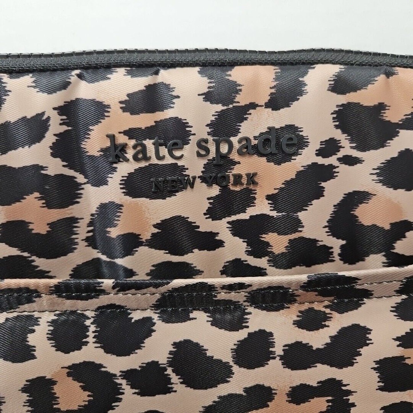 Kate Spade New York -Puffer Universal - Laptop Sleeve for 13”/14” Leopard Print