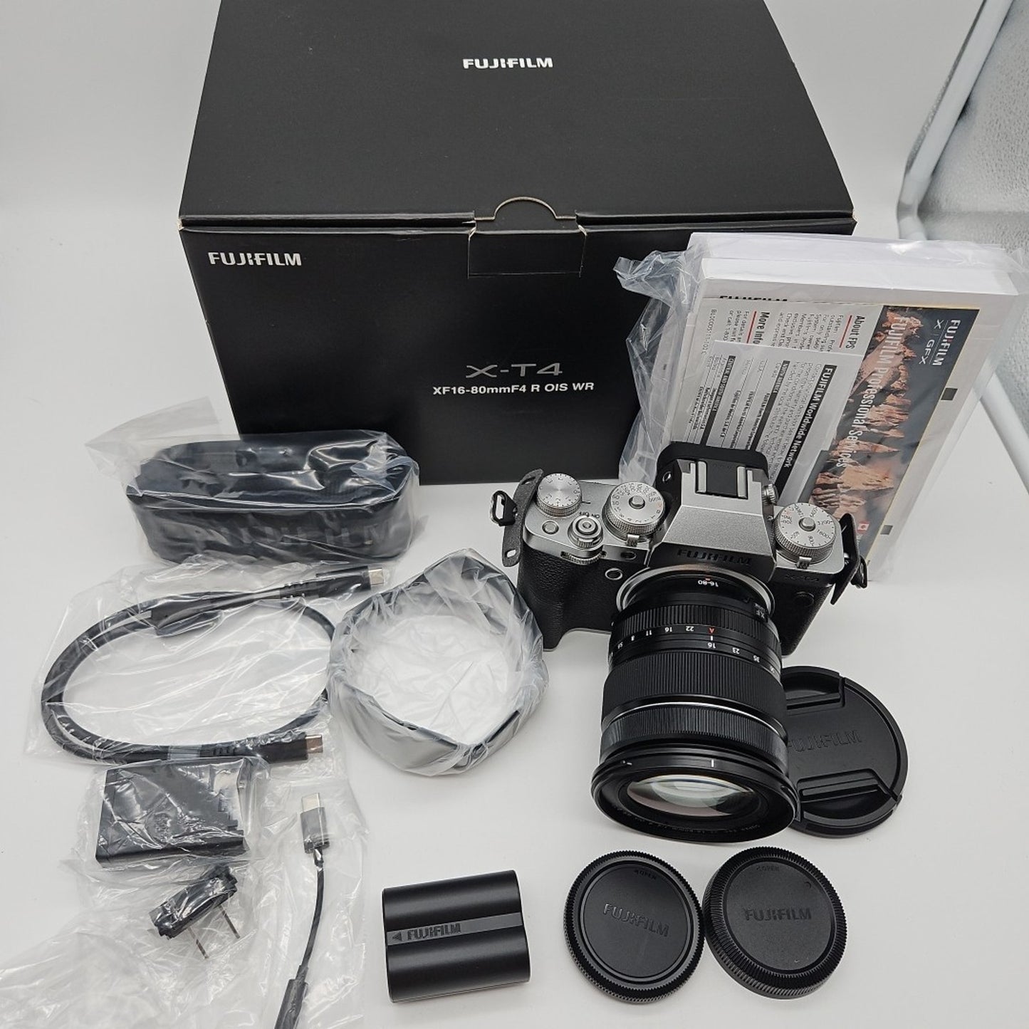 Fujifilm X-T4 26.1 MP Mirrorless Camera - Silver (XF 16-80mm f/4 R OIS WR)