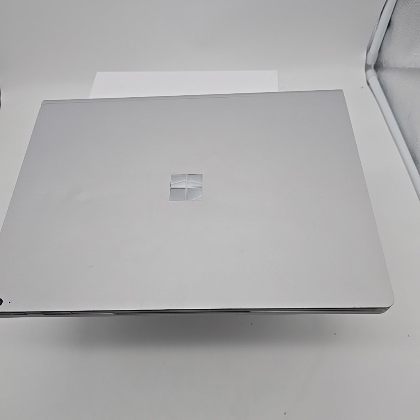 Microsoft Surface Book 2 13.5" 512 SSD Intel Core i7 8th Gen 3.90 GHz, 16GB L20