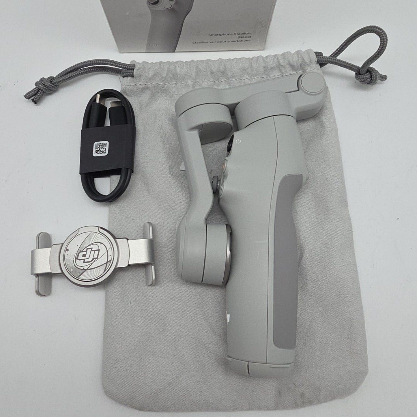 DJI Osmo Mobile 7 Smartphone 3-Axis Gimbal Stabilizer GRAY