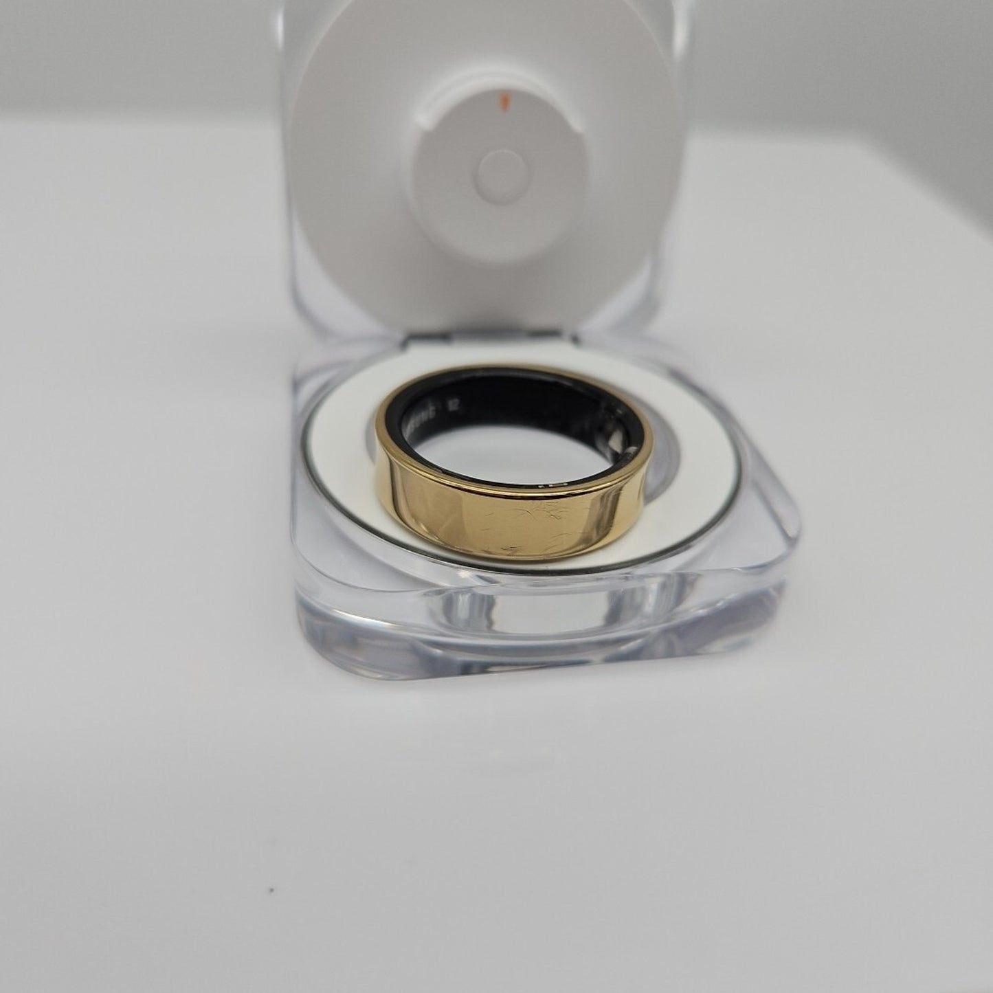 Samsung Galaxy Ring Titanium Gold SM-Q507 Smart Ring Bluetooth Size 7