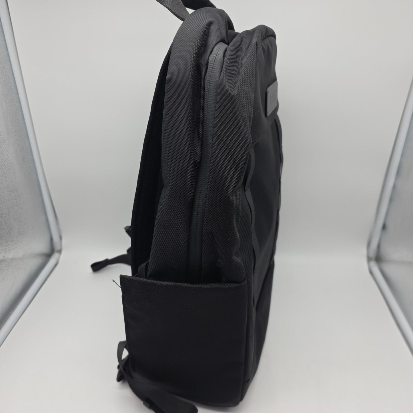 The Ridge Commuter Backpack Black Waterproof RFID Laptop Sleeve Unisex