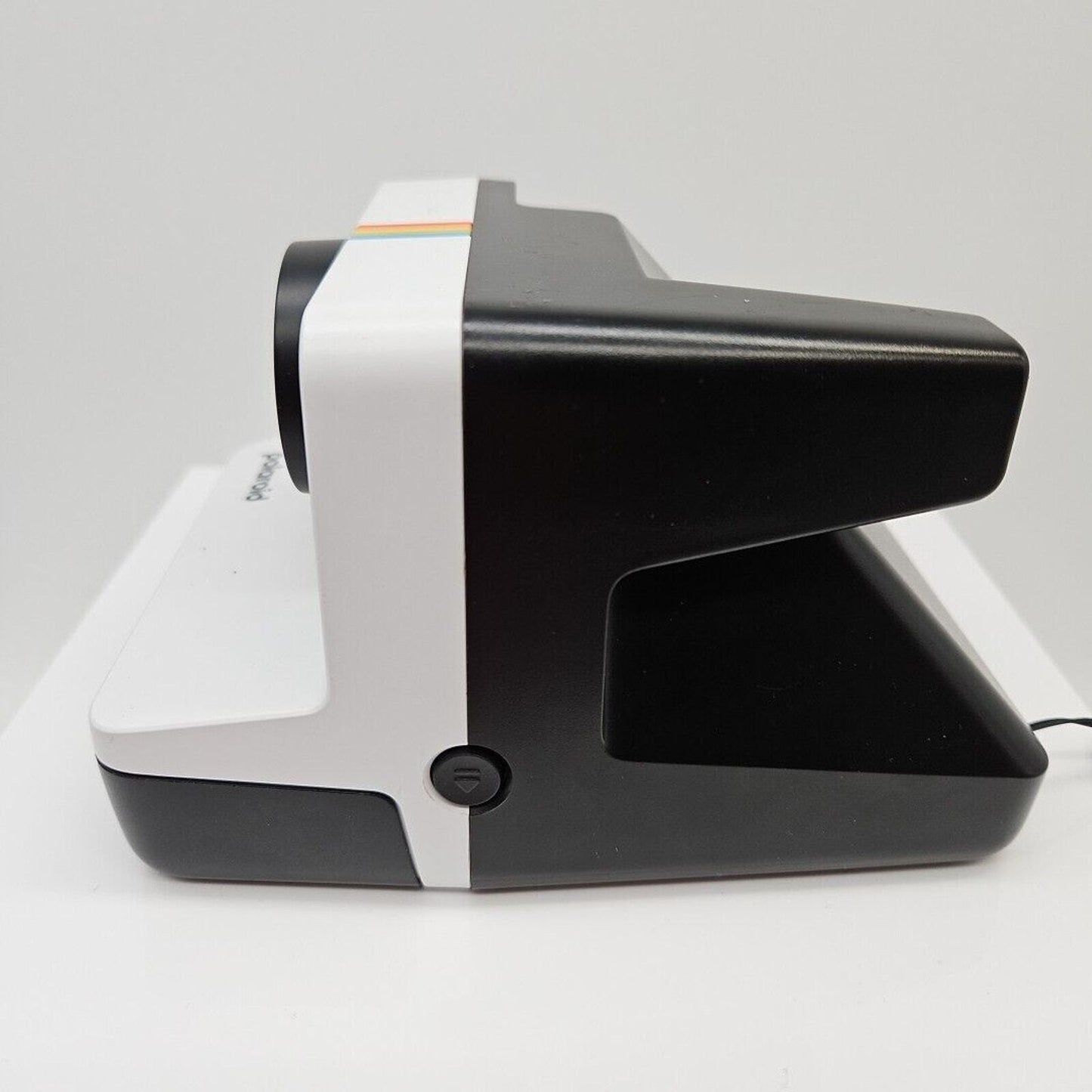 Polaroid Now i-Type Instant Camera - Black & White
