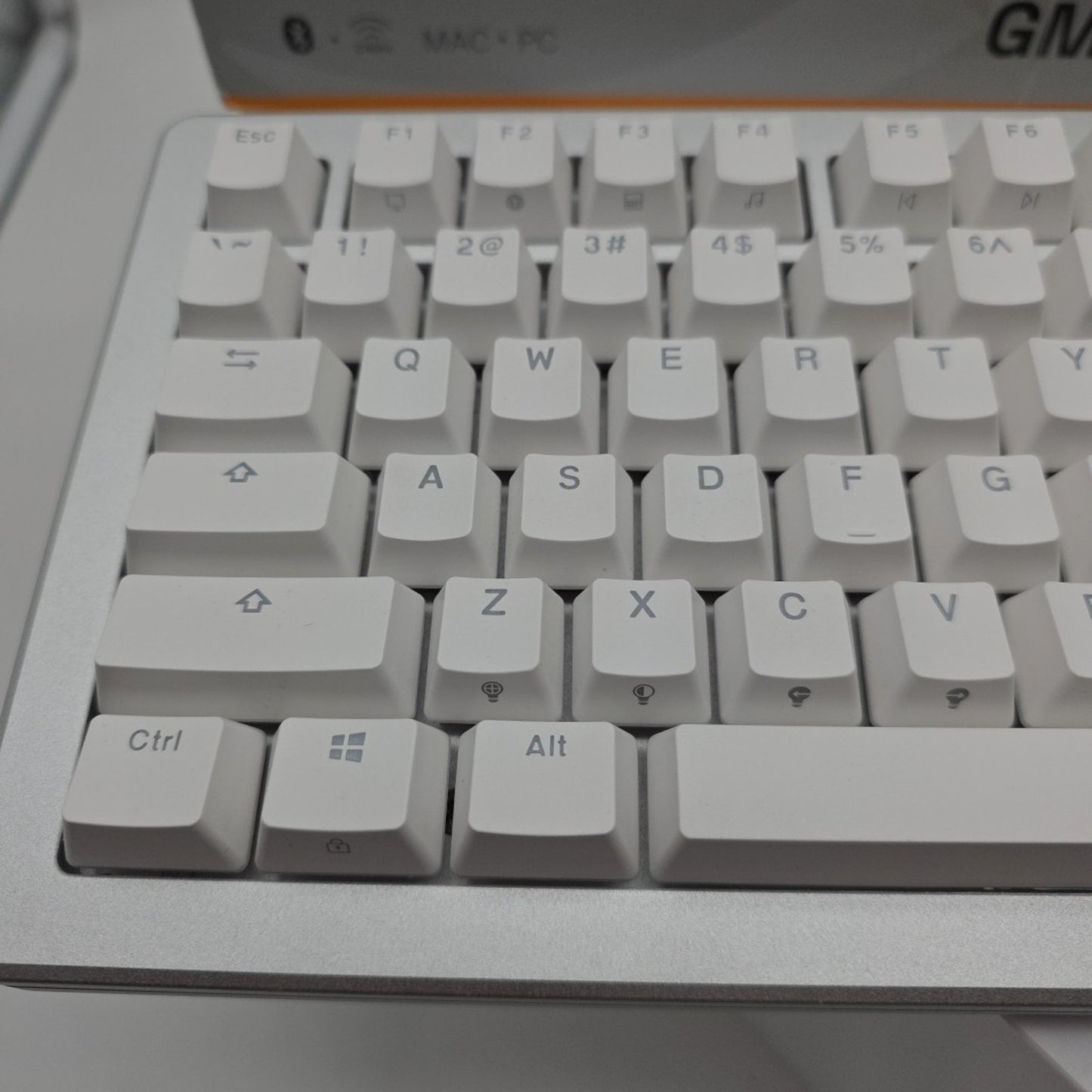 Glorious GMMK 3 PRO HE 75% Wireless Hall-Effect Linear Gaming Keyboard Silver