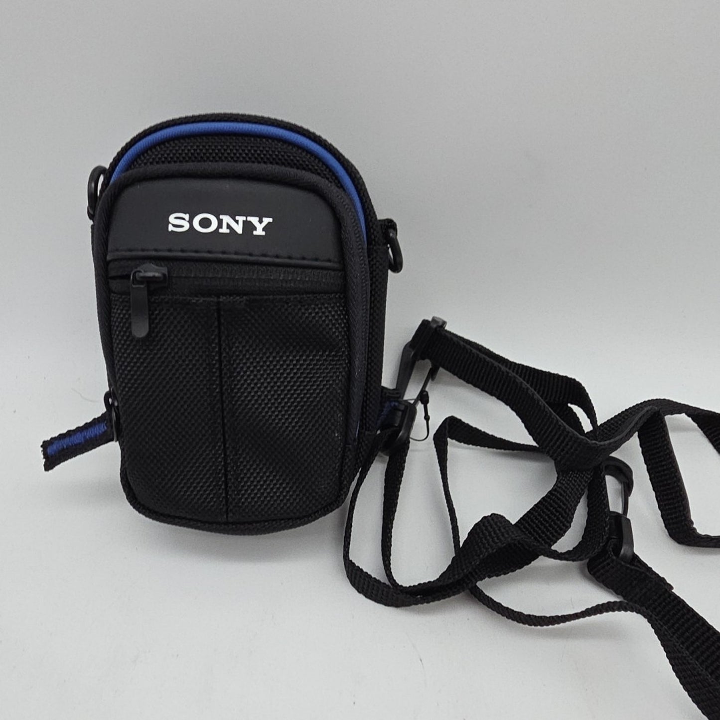 Sony (LCS-CSJ) Soft Carrying Case for Sony DSC-S/W/T/N Series Cameras - Black