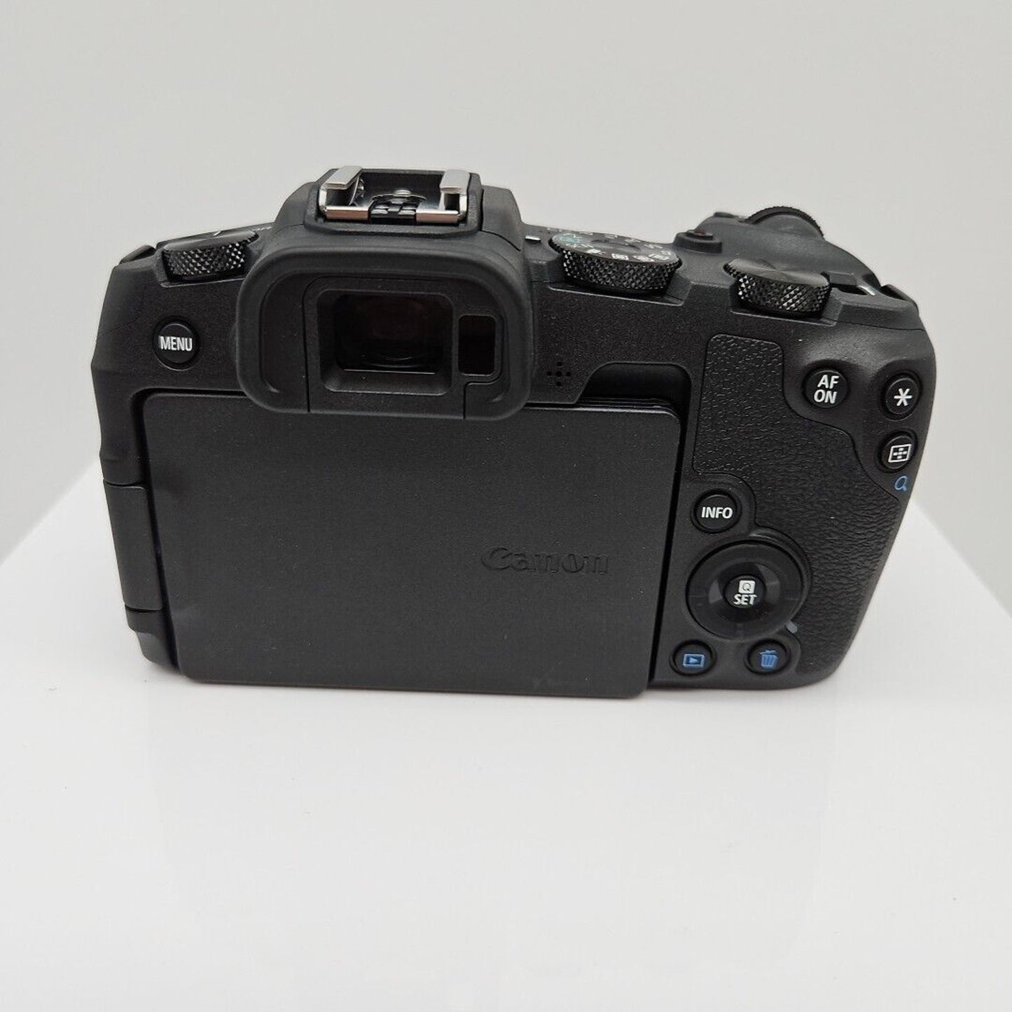 Canon EOS RP Mirrorless Digital Camera Body 26.2 MP Full-Frame 1000 SC