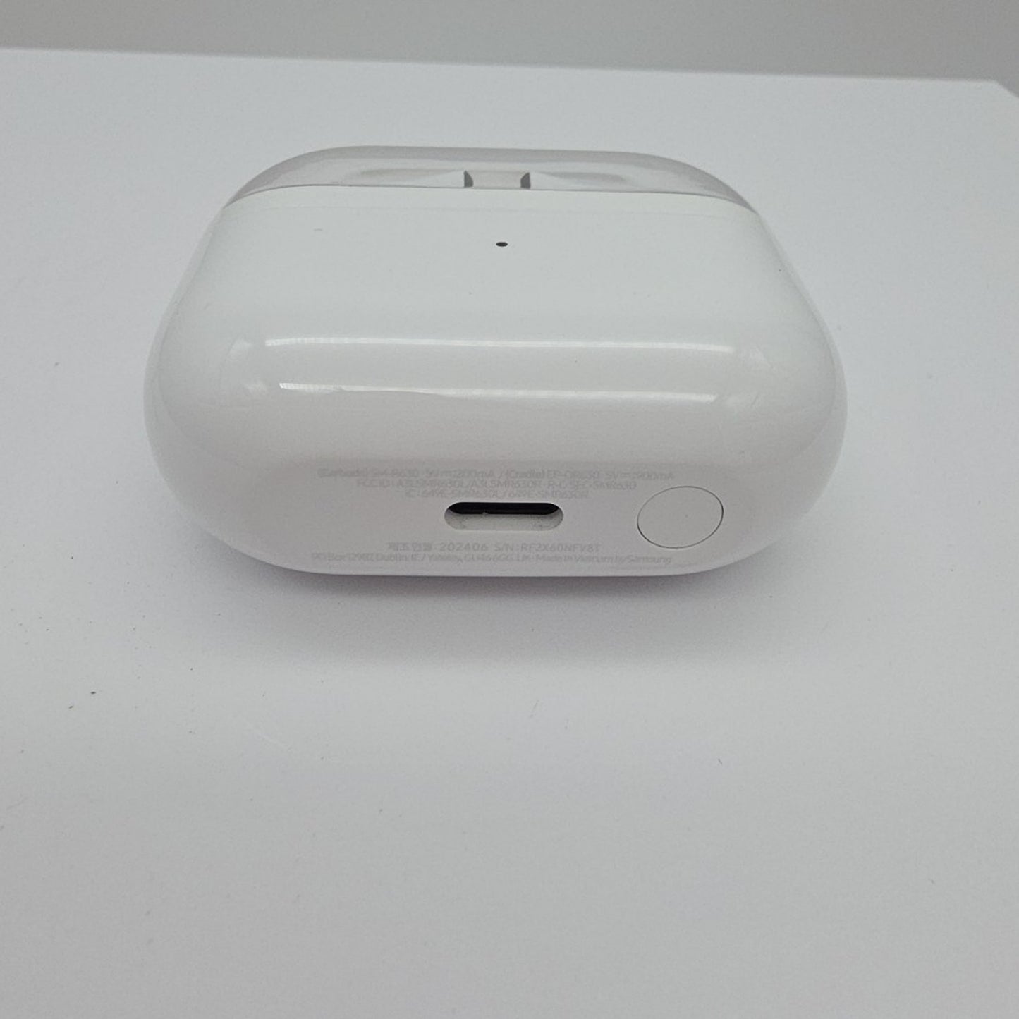 Samsung Galaxy Buds3 Pro SM-R630 Wireless Earbud Headphones - White CRACK