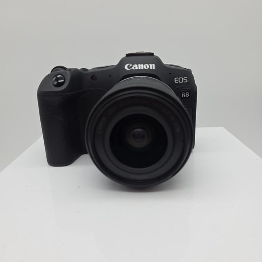 Canon EOS R8 Mirrorless Camera with RF 24-50mm f/4.5-6.3 IS STM SN