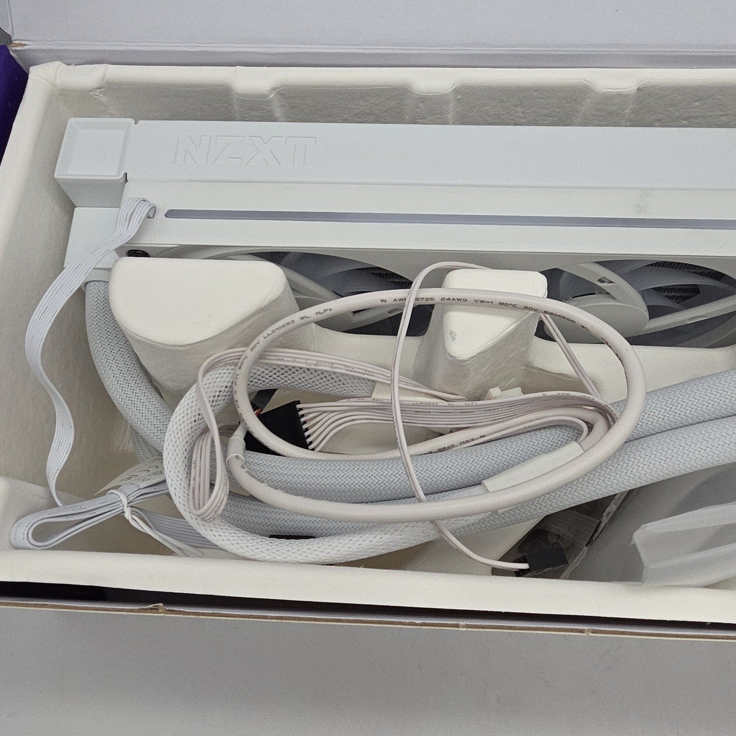 NZXT Kraken Elite 360mm 2025 RGB Liquid CPU Cooler – White USED