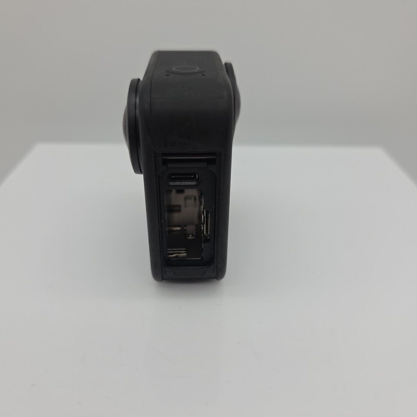 GoPro CHDHZ-203-TH MAX Waterproof 360 Traditional Action Camera Black HEAVY USE