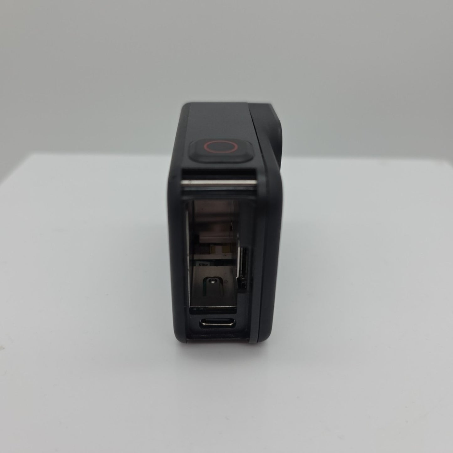 GoPro HERO8 Black 4K UHD Action Camera MISSING DOOR