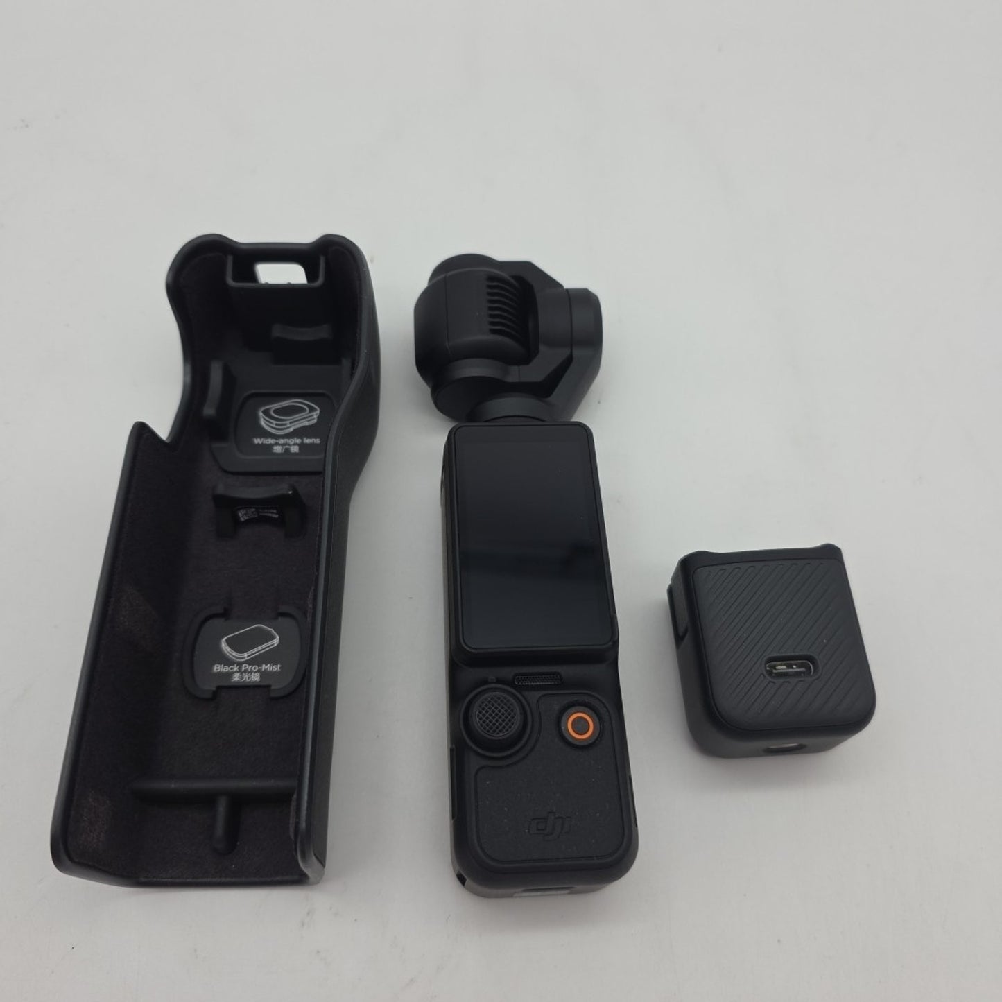 DJI Osmo Pocket 3-Axis Stabilizer and 4K Handheld Camera COVER AND EXTENDED BATT