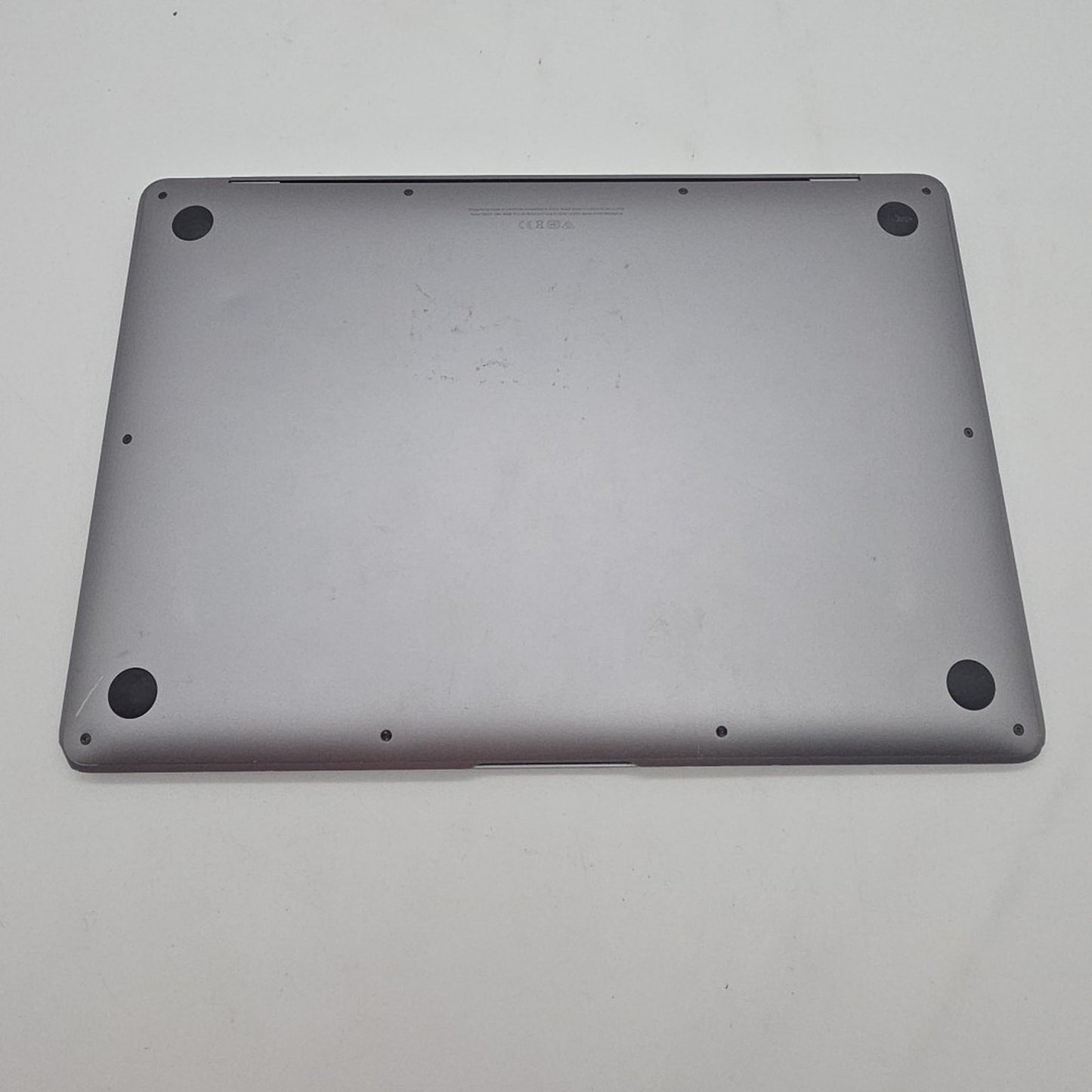 Apple MacBook Air 13” 2020 A2337 M1 Chip 8GB RAM 256GB SSD Space Gray L191