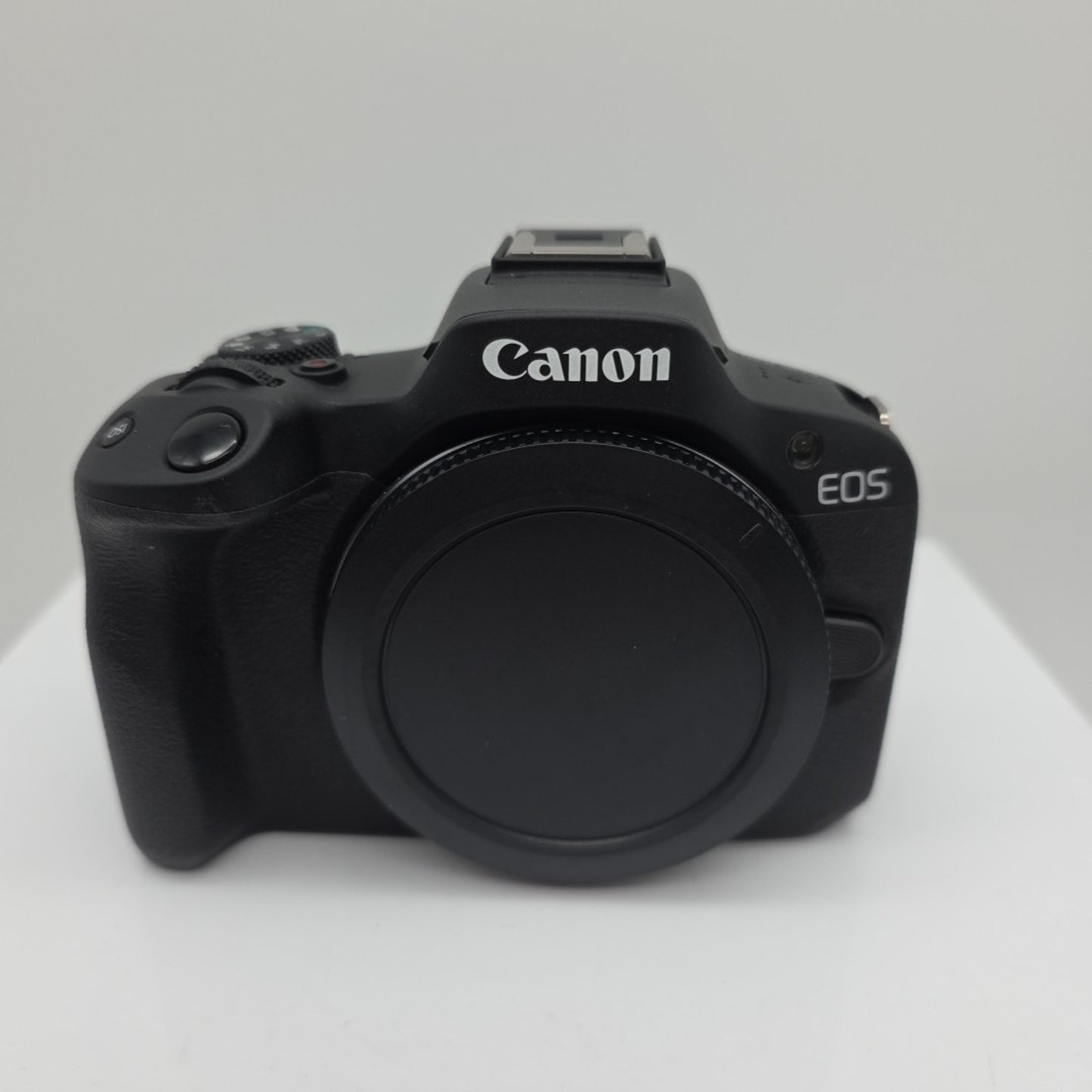 Canon EOS R50 Mirrorless Camera SCREEN ISSUE