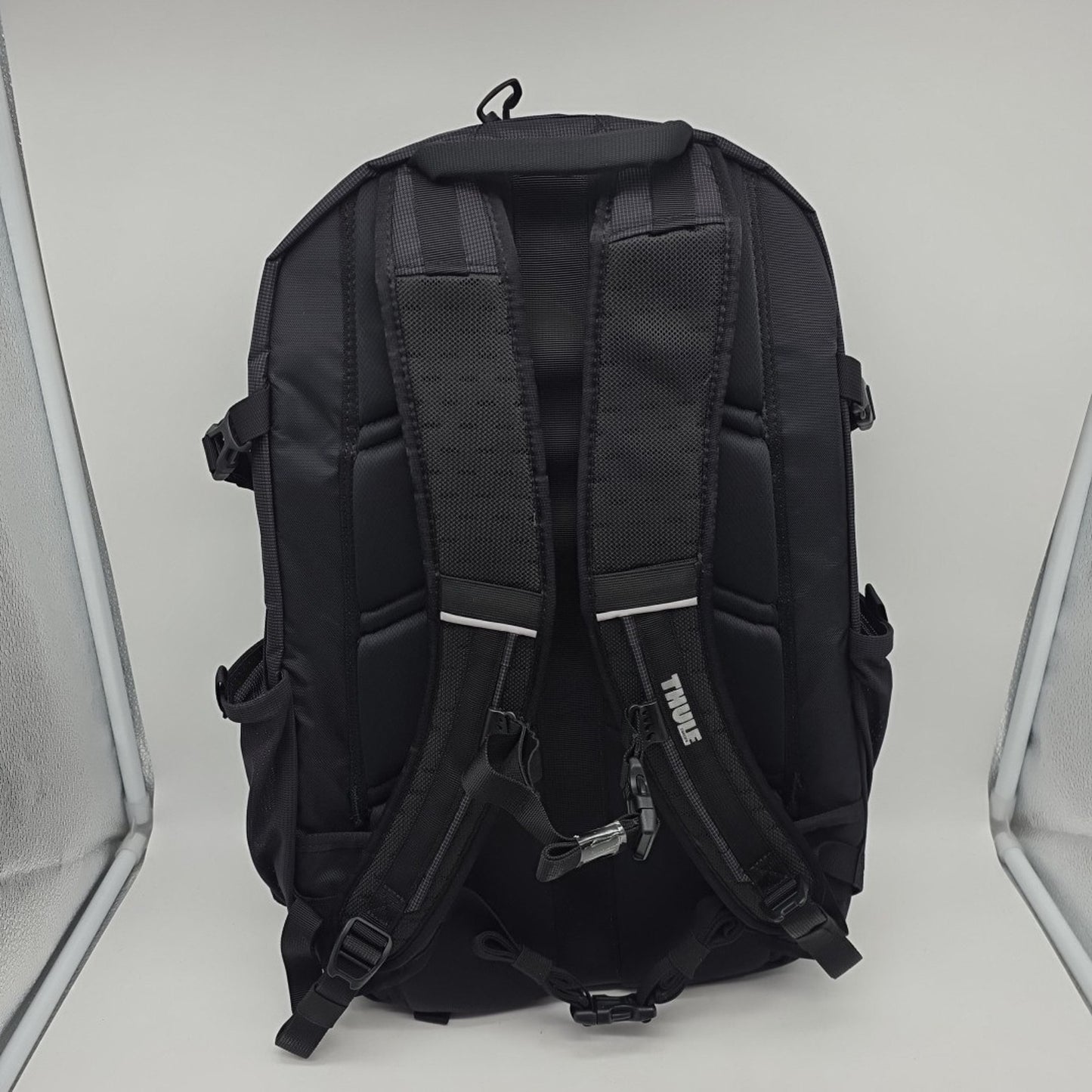 Thule EnRoute Escort 2 Daypack 27L Backpack Protective Laptop Compartment-1