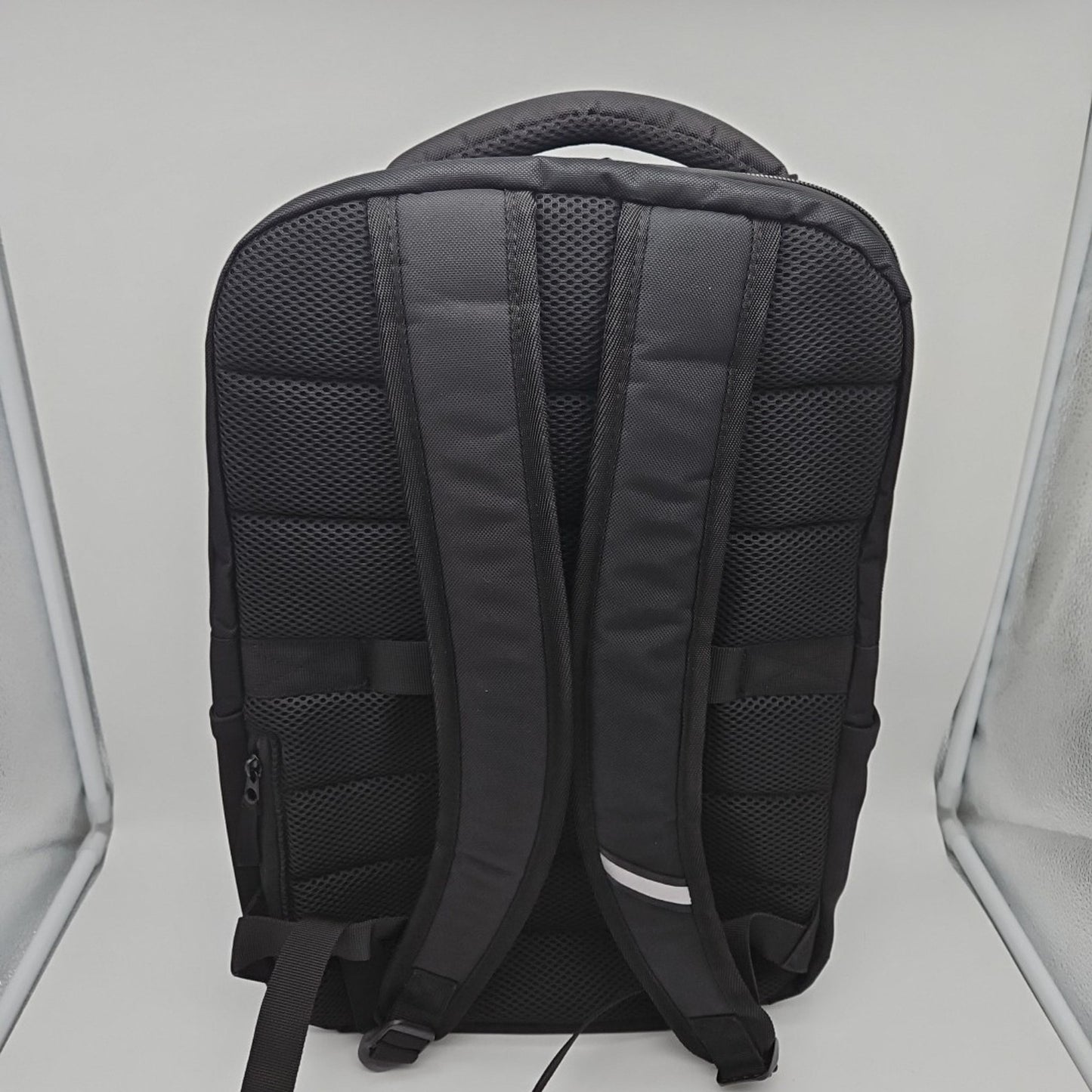 HP Renew Carrying Backpack for 17.3" Notebook - Black