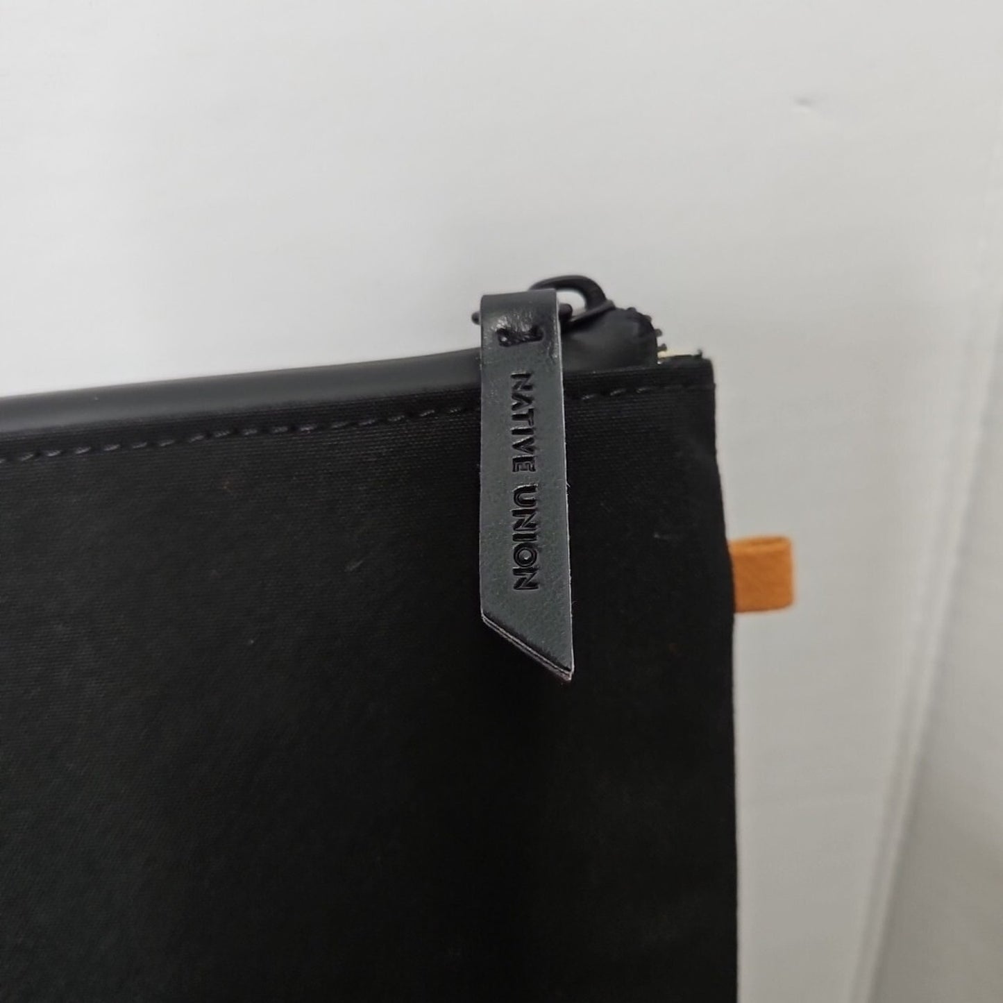 Native Union - Stow Lite Sleeve for 14" Macbook - Black