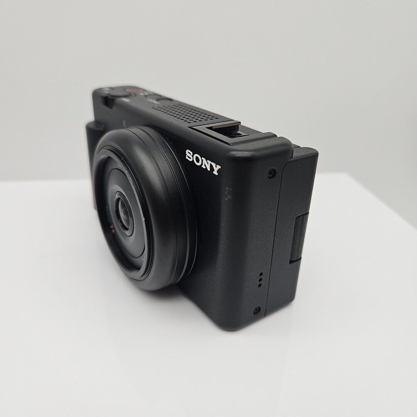 Sony ZV-1F 20.1MP Vlogging Camera - Black