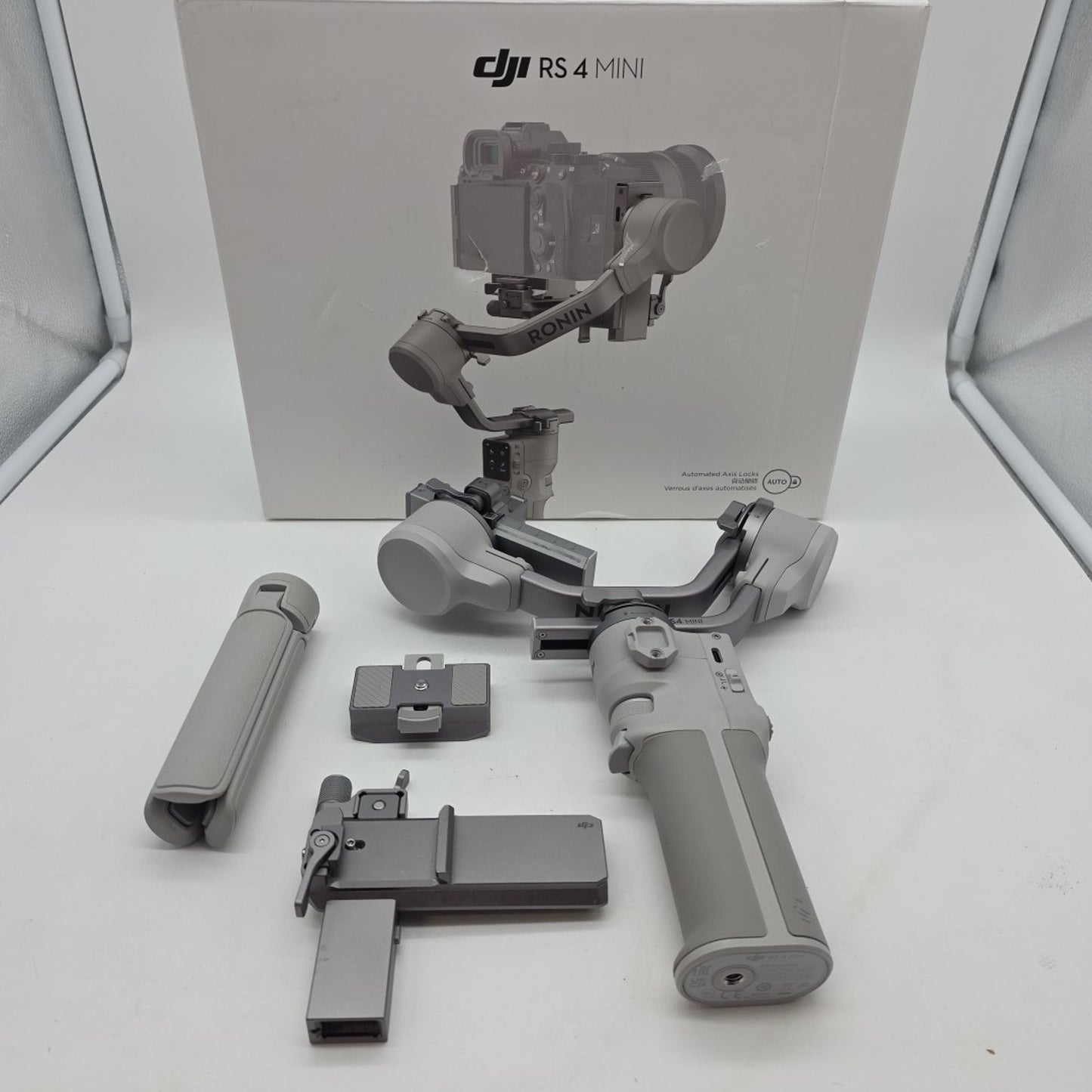 DJI RS 4 Mini 3-Axis Gimbal Stabilizer Gray CP.RN.00000442.01 NO CABLES