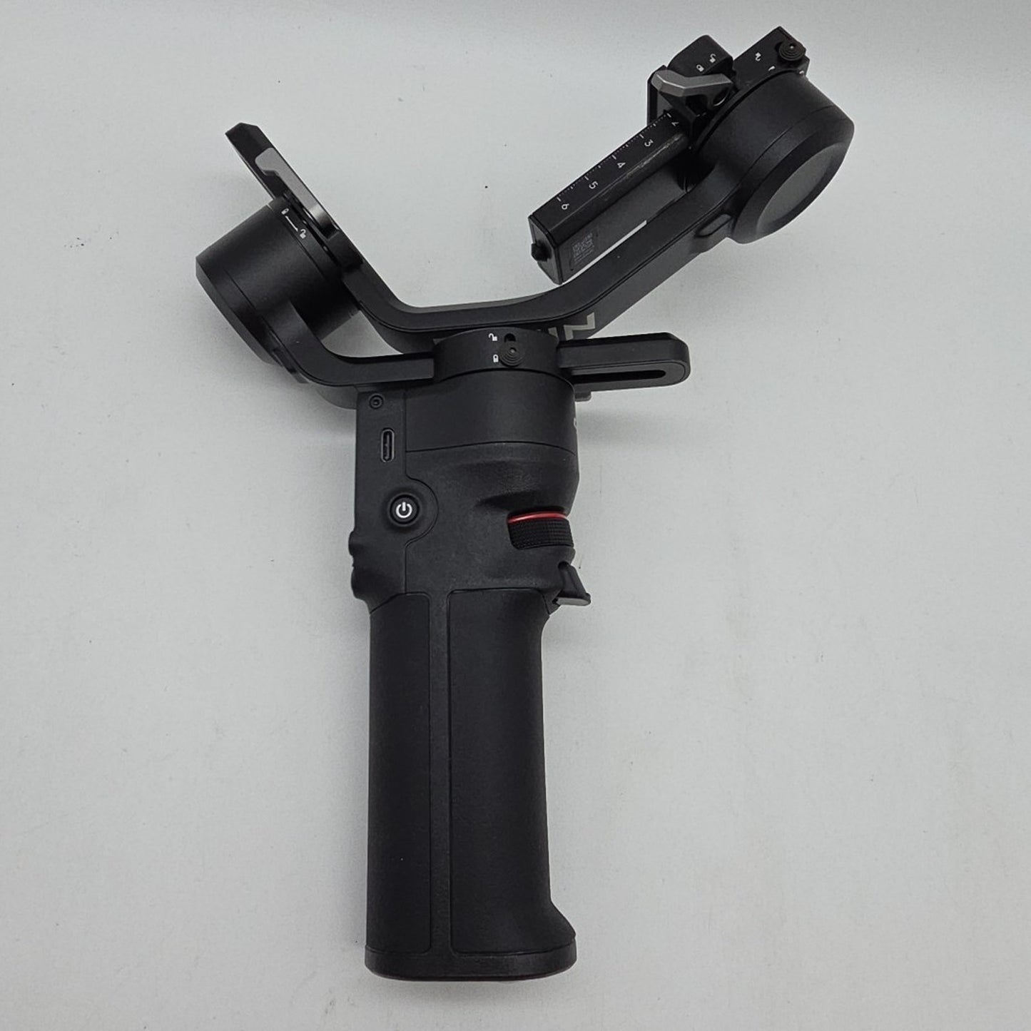 DJI RS 3 Mini 3-Axis Gimbal Stabilizer (CP.RN.00000294.01) COMPLETE