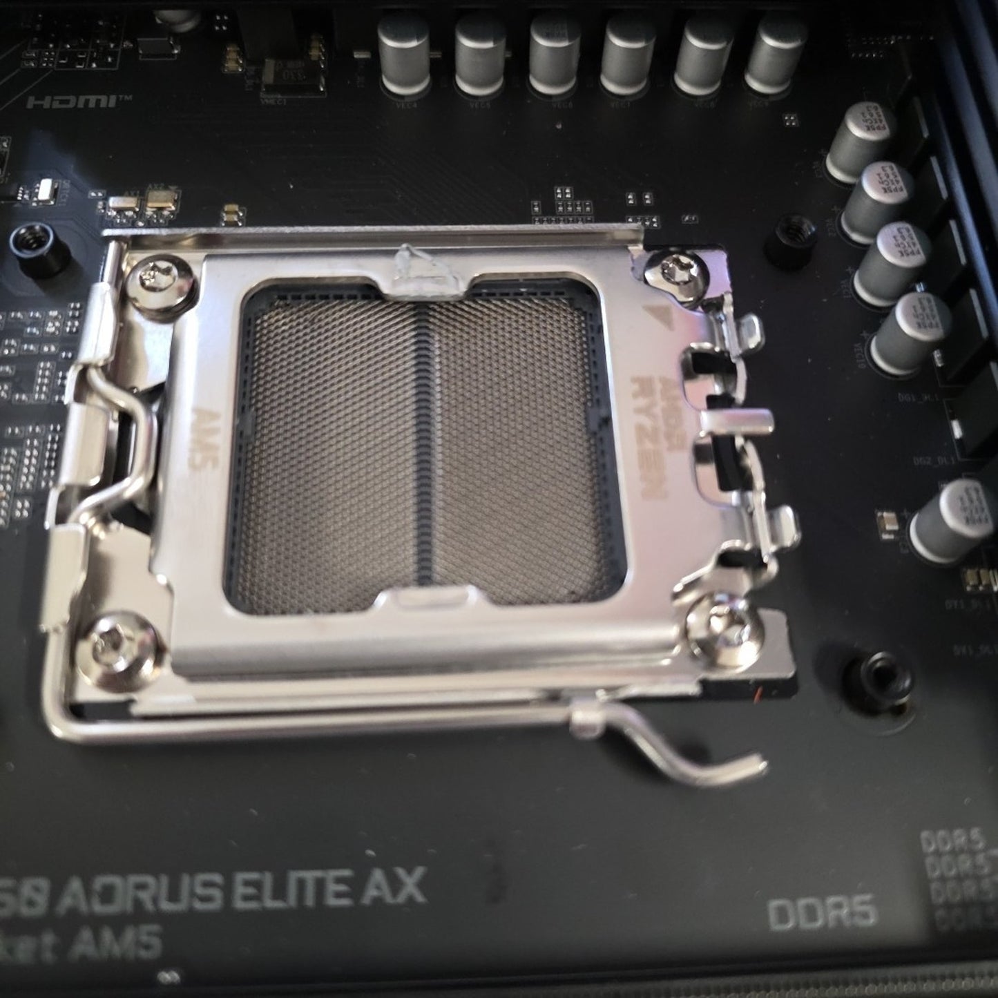 PINS - GIGABYTE B650 AORUS ELITE AX (Socket AM5) AMD B650 ATX DDR5 Motherboard