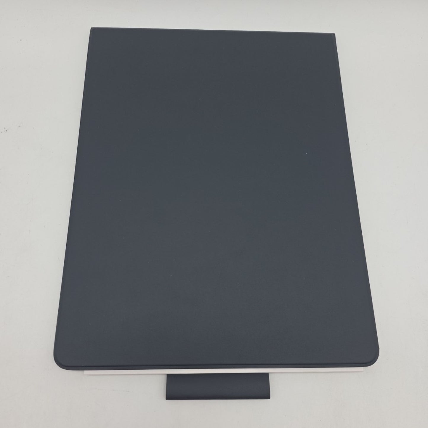 Kindle Scribe Executive Folio Cover w/ Magnetic Attachment, Graphite Gray 2025