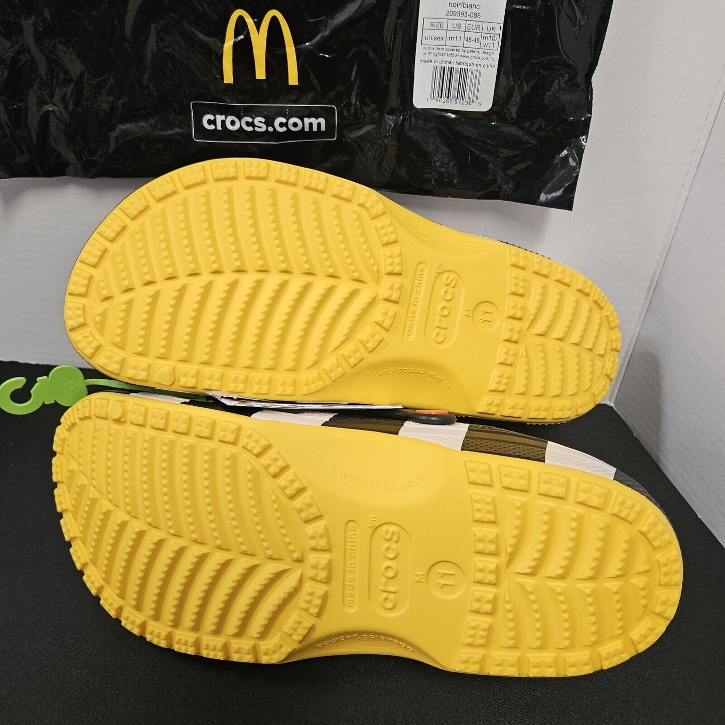 MCDONALD’S X CROCS HAMBURGLAR CLASSIC CLOG M 11 US SANDALS NWT BAG