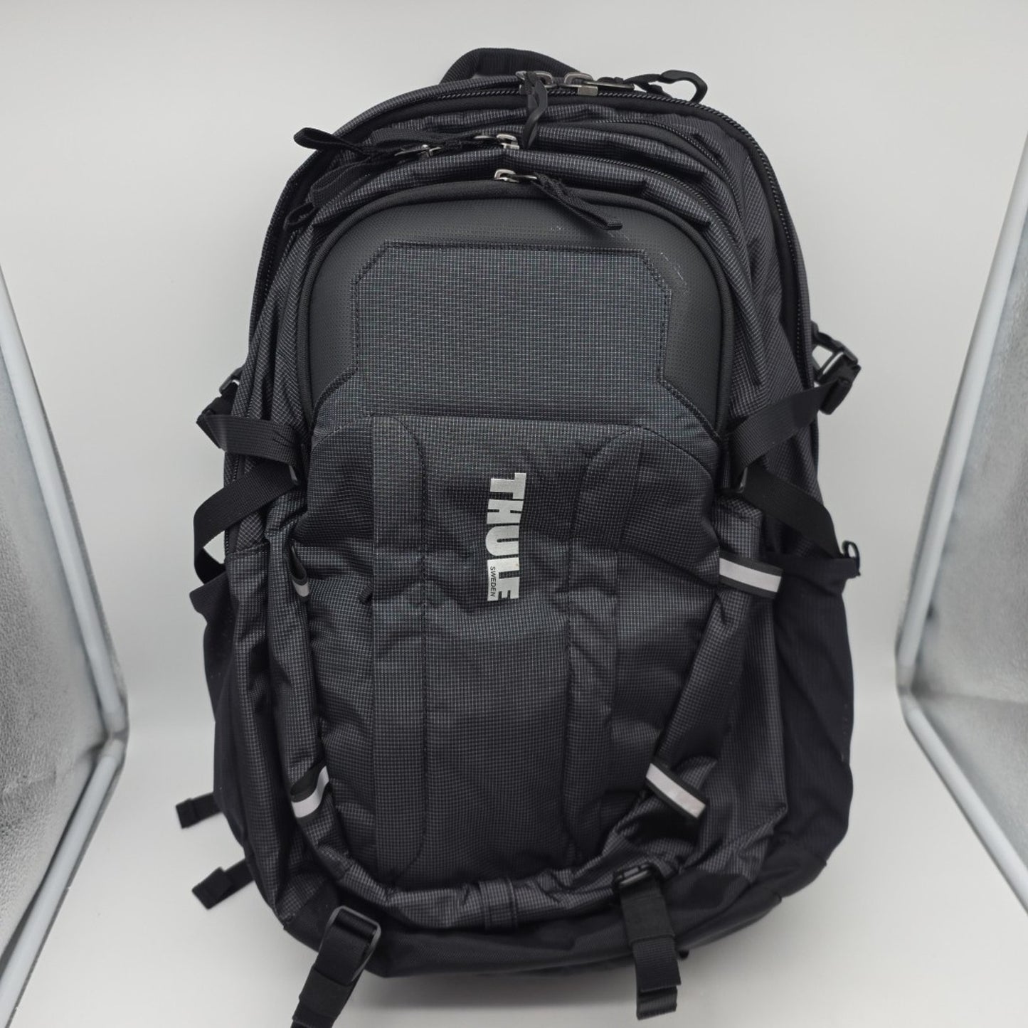 Thule EnRoute Escort 2 Daypack 27L Backpack Protective Laptop Compartment-2